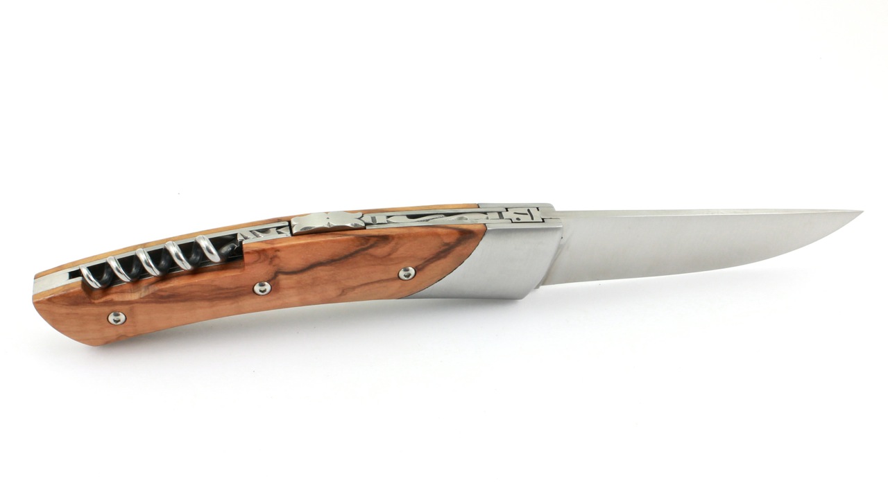 Chambriard Le TRAPPEUR Grand Cru Olive wood