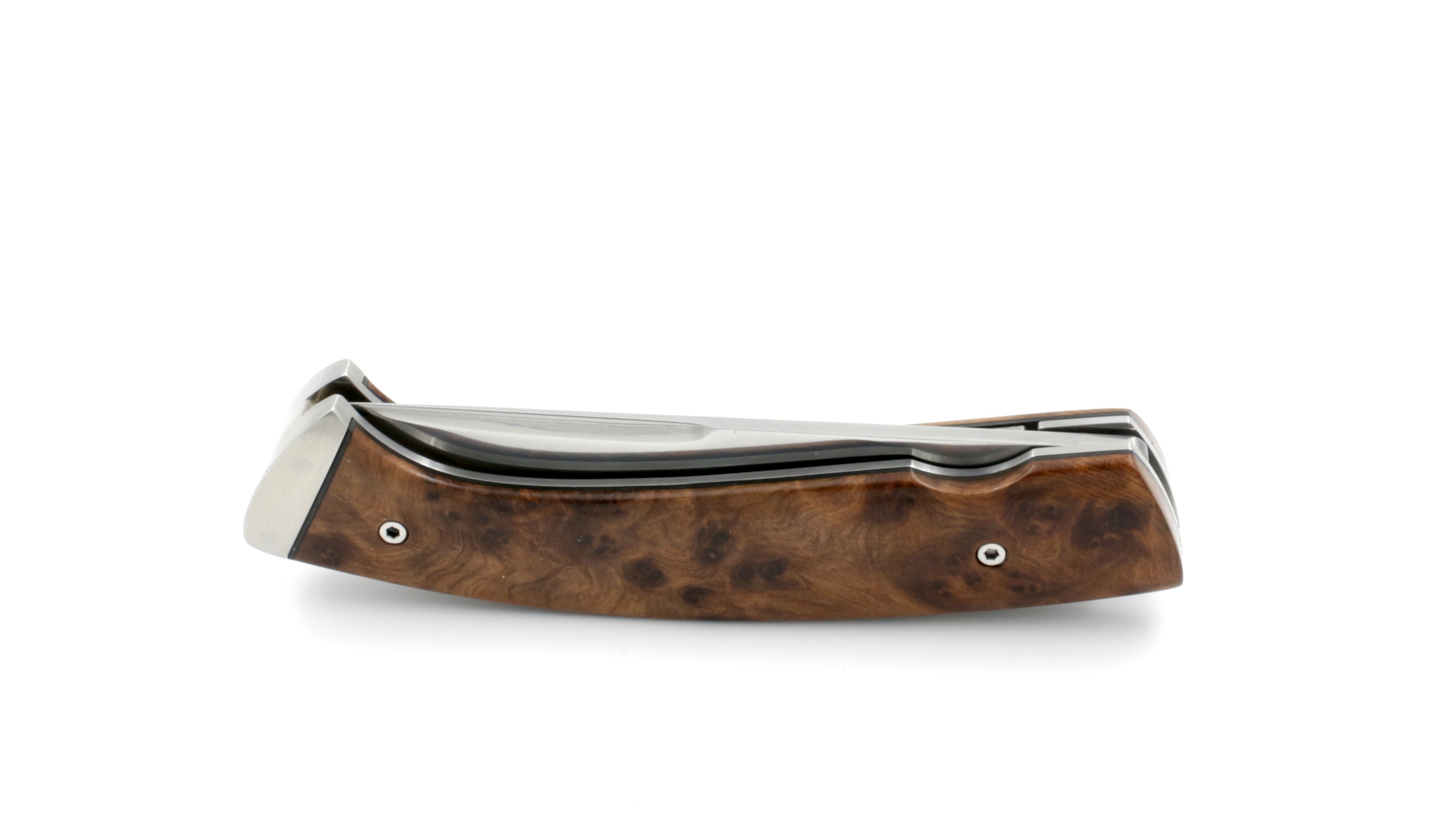 A18132ED-E497-43BF-AF2B-86707CF1CA71_1_201_a MANU LAPLACE 1515 Thuya Wurzelholz