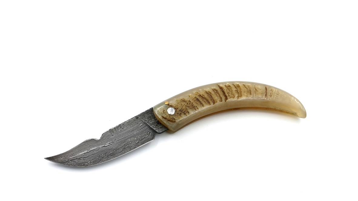 Coutellerie du Lotus Cornicciolu Widderhorn wilder Damast korsisches Hirtenmesser   Coutellerie du Lotus Cornicciolu Widderhorn wilder Damast korsisches Hirtenmesser