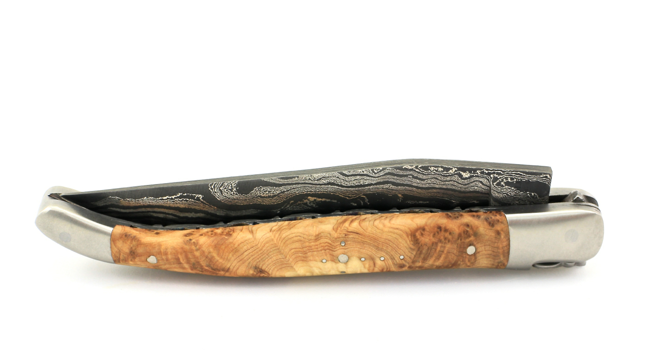 Laguiole en Aubrac double plate knife damascus Juniper 12 cm