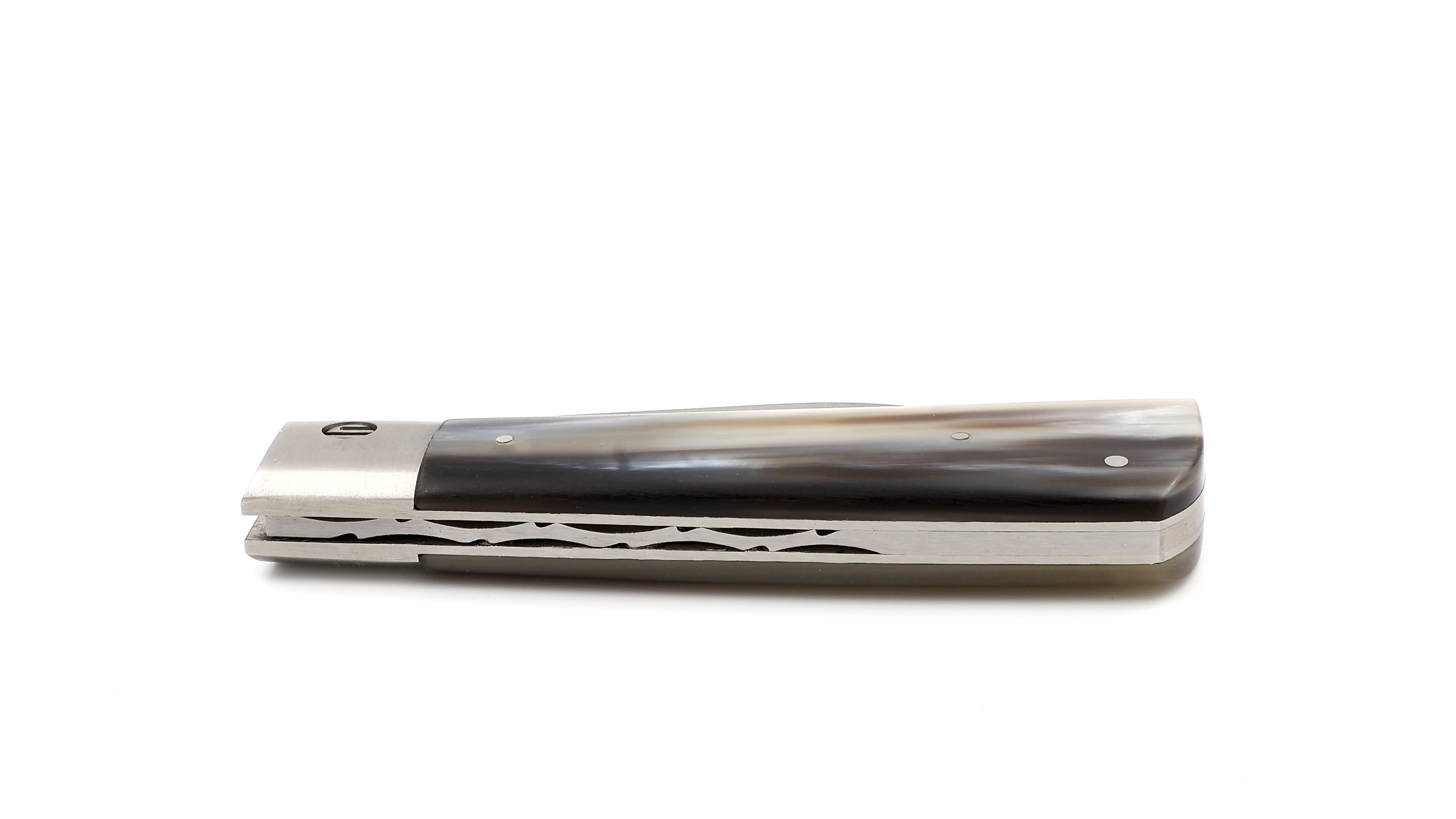 Saladini knife MUGELLANO oxhorn mat