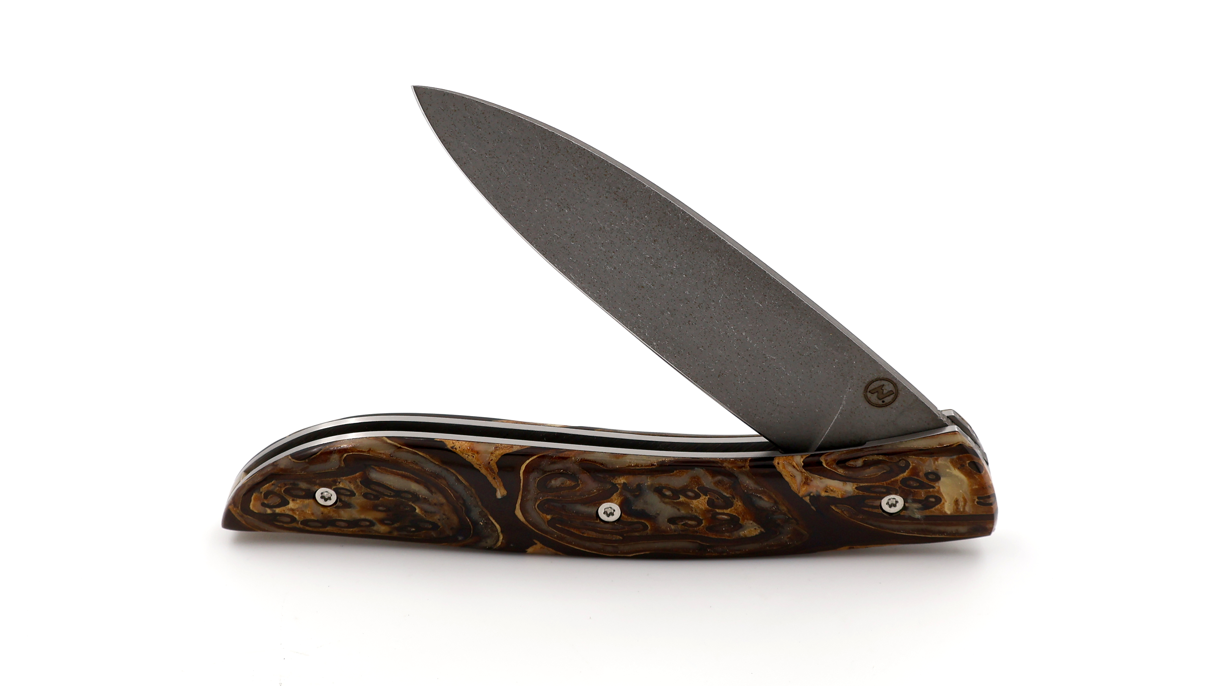 Atelier NÉVÉ Tim Bernard ash root wood stonewashed blade