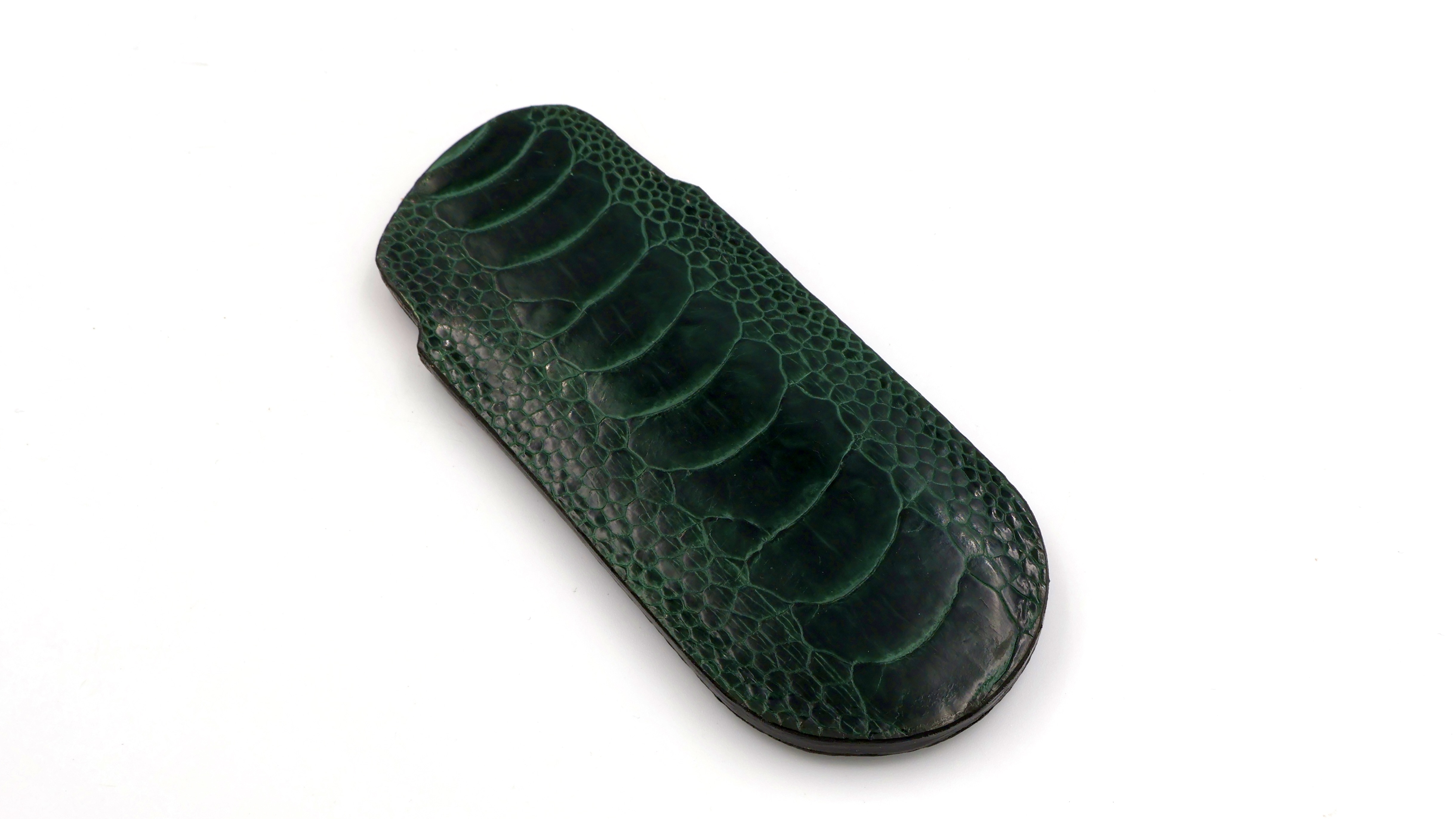 Atelier N°7 Stecketui Straussenbein Leder dunkelgrün 14,5 cm   Atelier N°7 Stecketui Straussenbein Leder dunkelgrün 14,5 cm