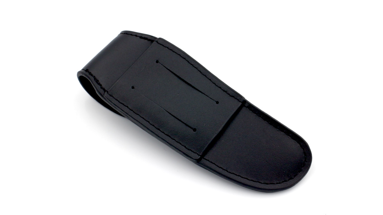 IMG_3015 LAGUIOLE en Aubrac MAYA Classic Laguiole Etui 12 cm Leder schwarz