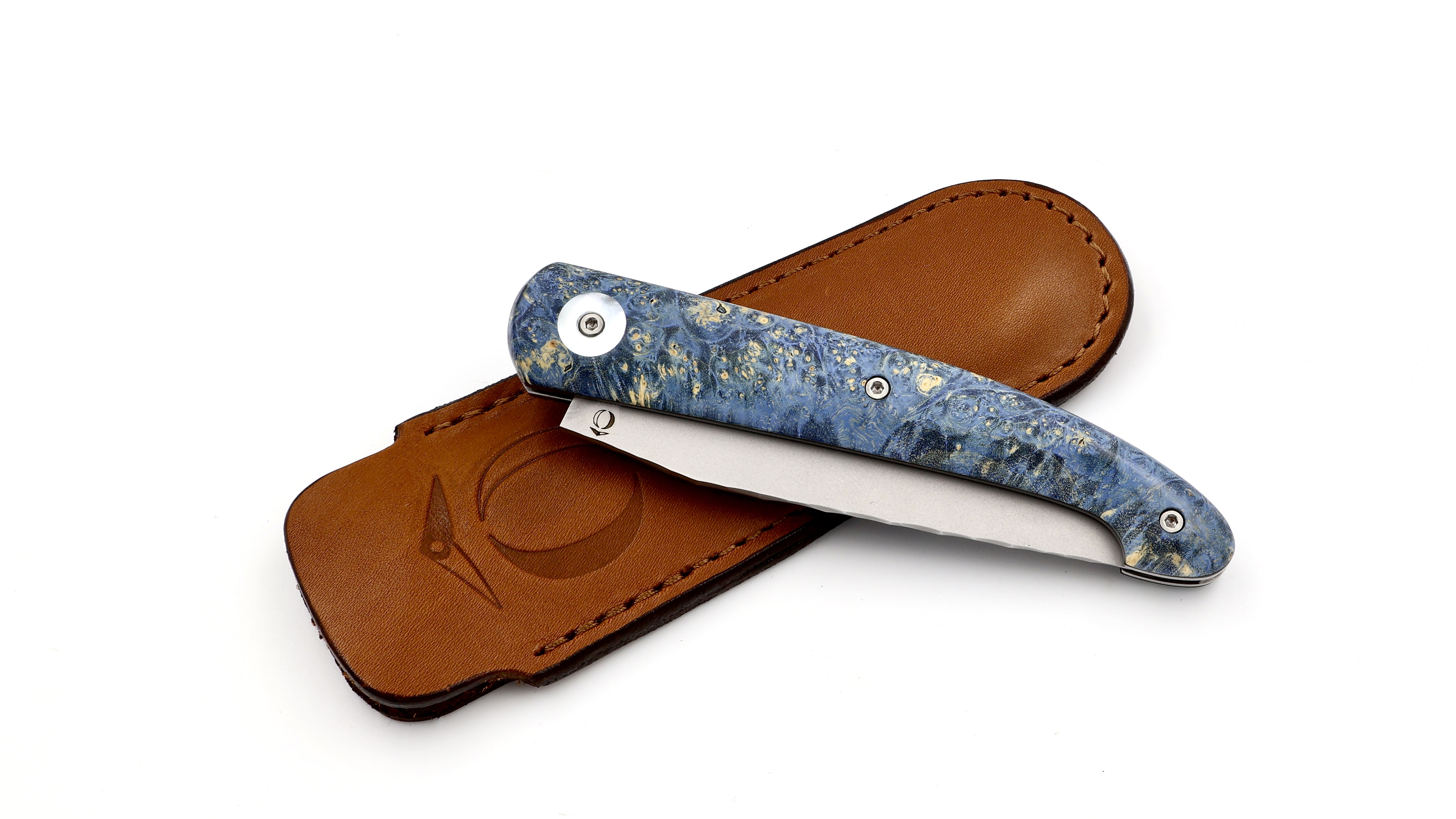 Atelier Odae Le PASSAGER mapple burl