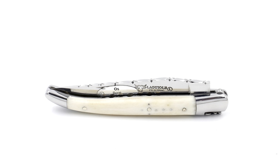 B188B70D-6427-43DC-9B6C-4E7F12FAB64C_1_105_c Laguiole en Aubrac Knochen komplett guillochiert 10 cm