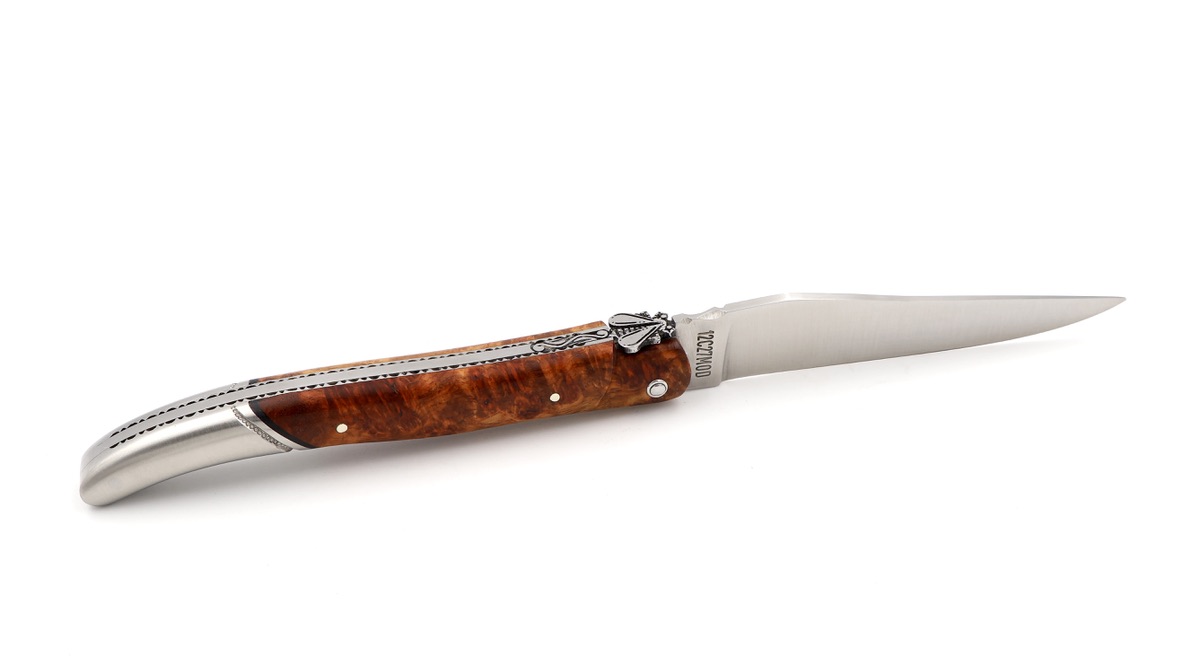 Laguiole en Aubrac Laguiole knife gold-amboina burlwood