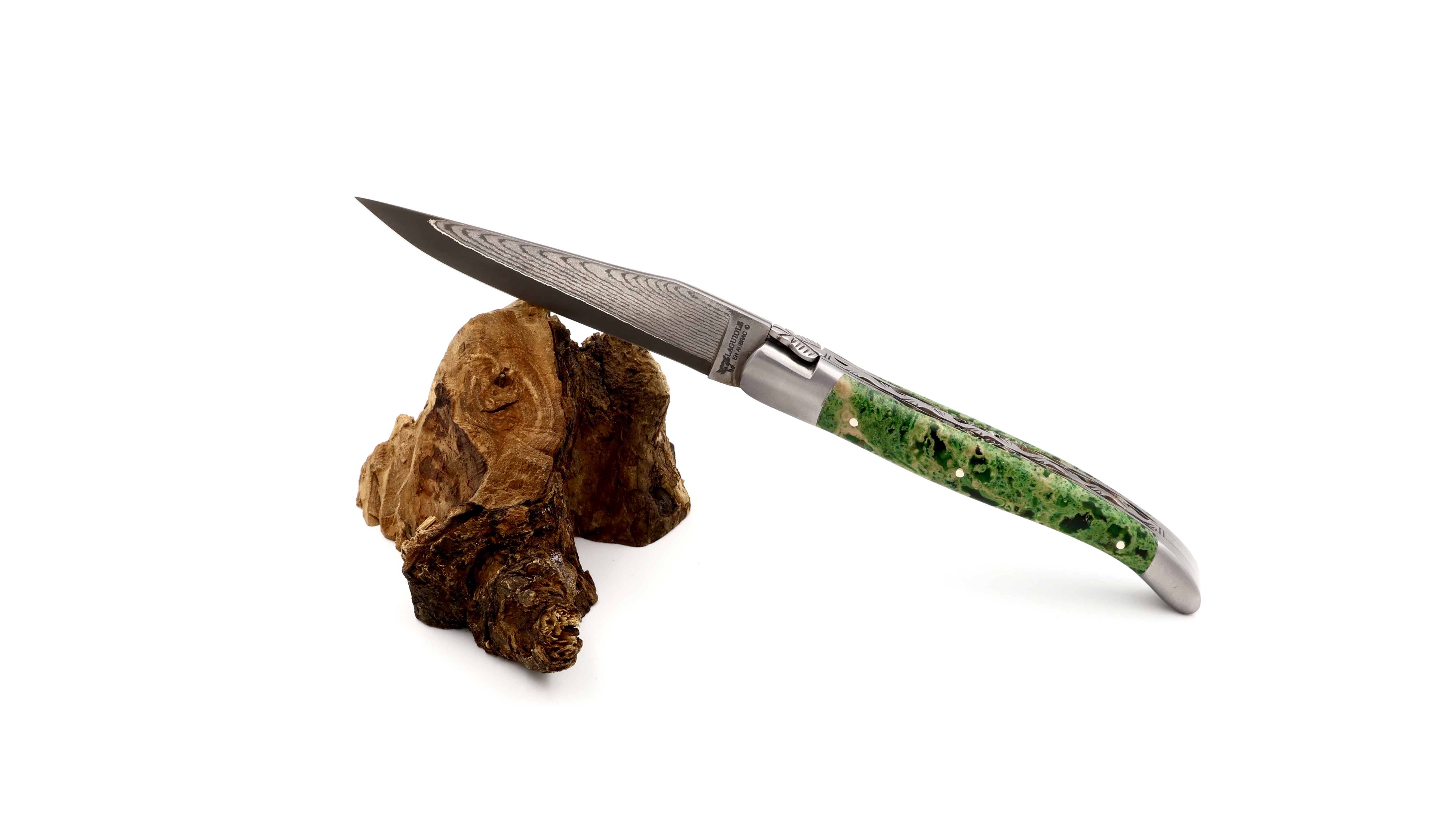 Laguiole en Aubrac Laguiole  VG10 damascus knife green lavastone doubelplates 12 cm