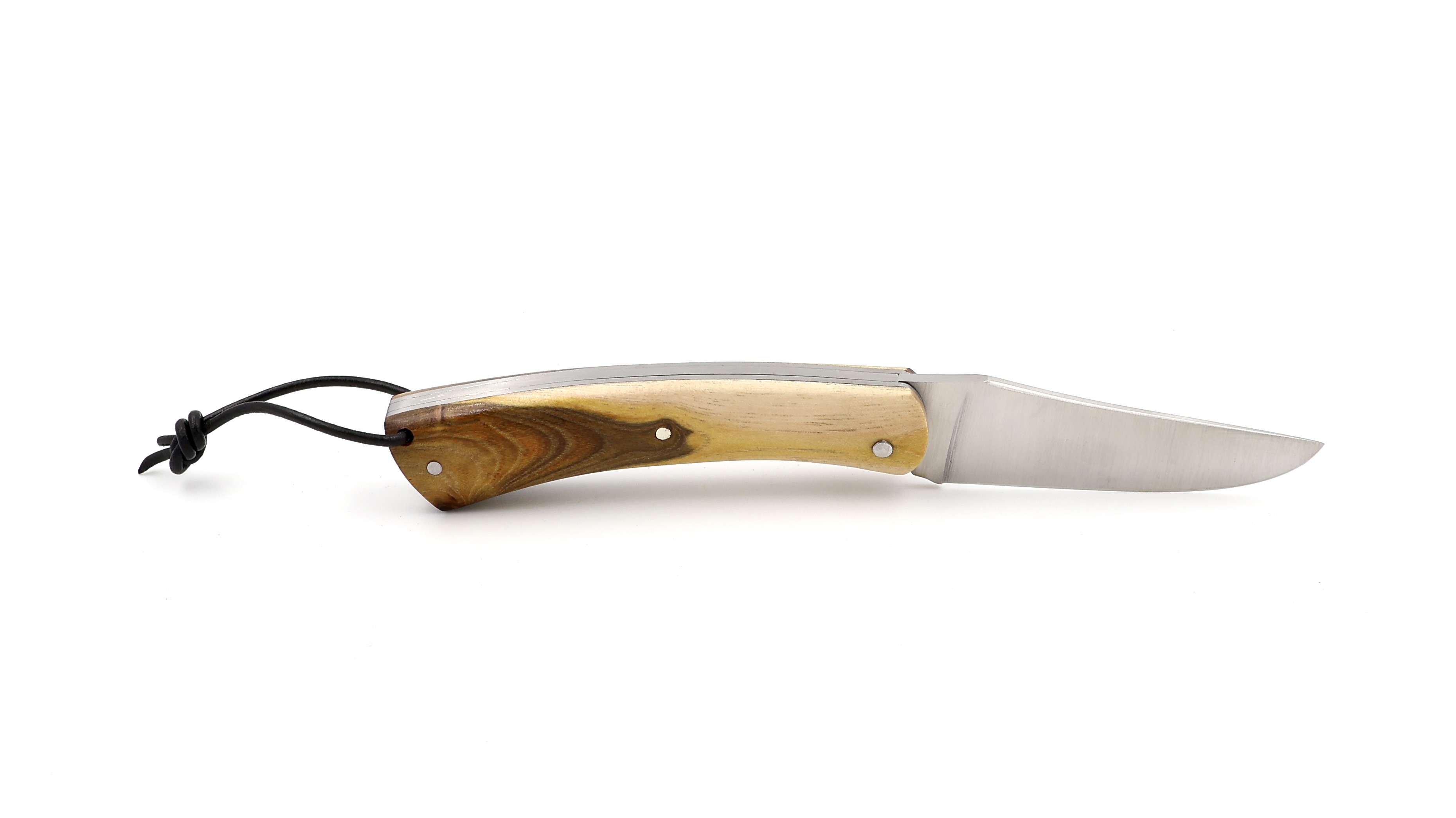 Laguiole en Aubrac Le CAMEMBERT Pistazie mini