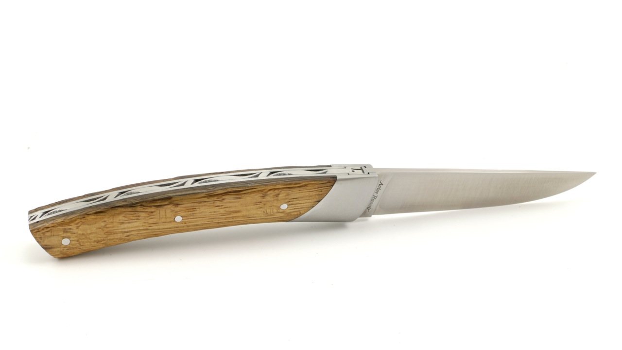 Chambriard Thiers knife St. Émilion old wine barrel