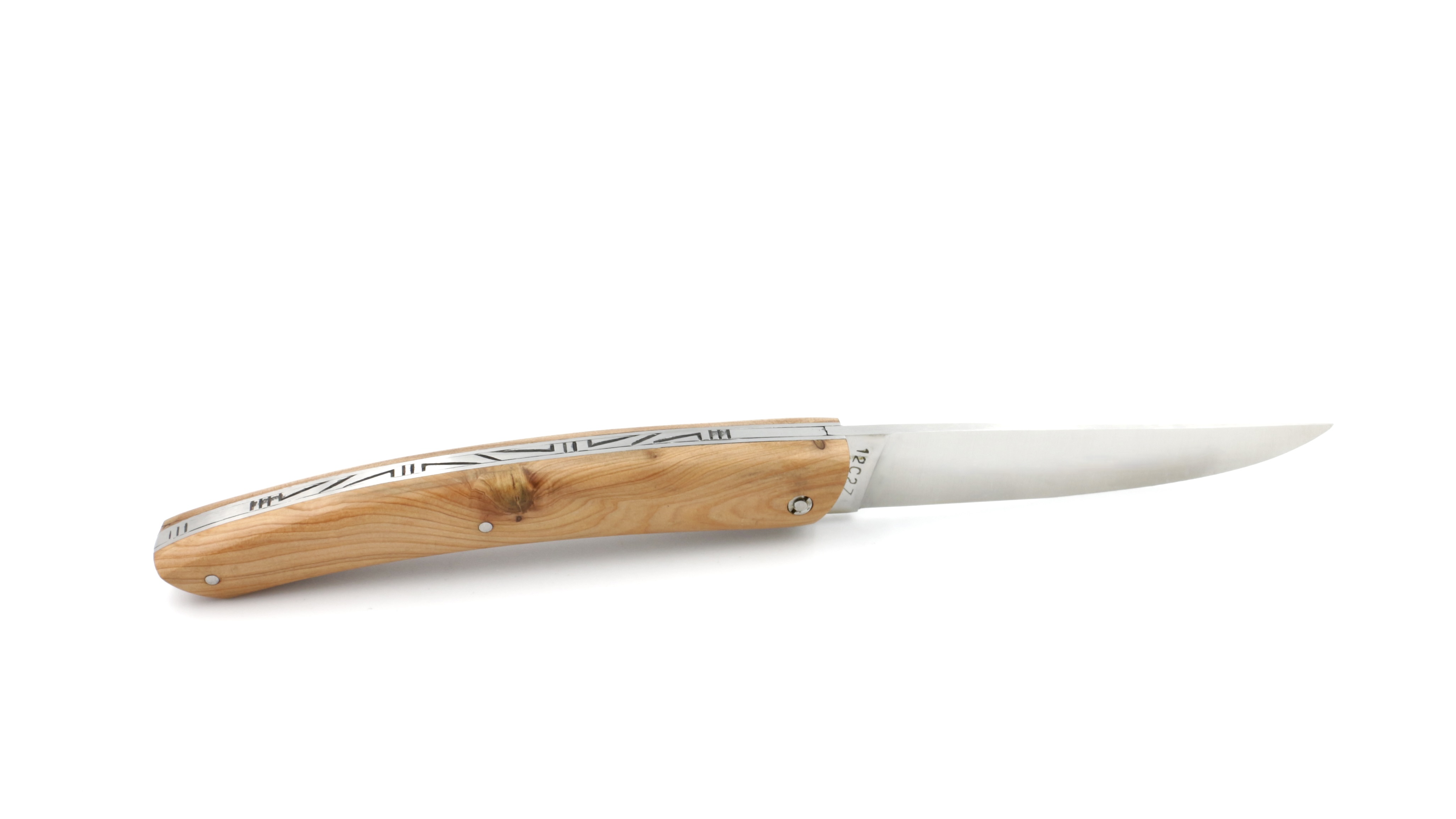 6F7C9059-88CE-42A7-B4B8-BD73B5C5718C_1_201_a AU SABOT Le Thiers Messer 12 cm Wacholder massiv