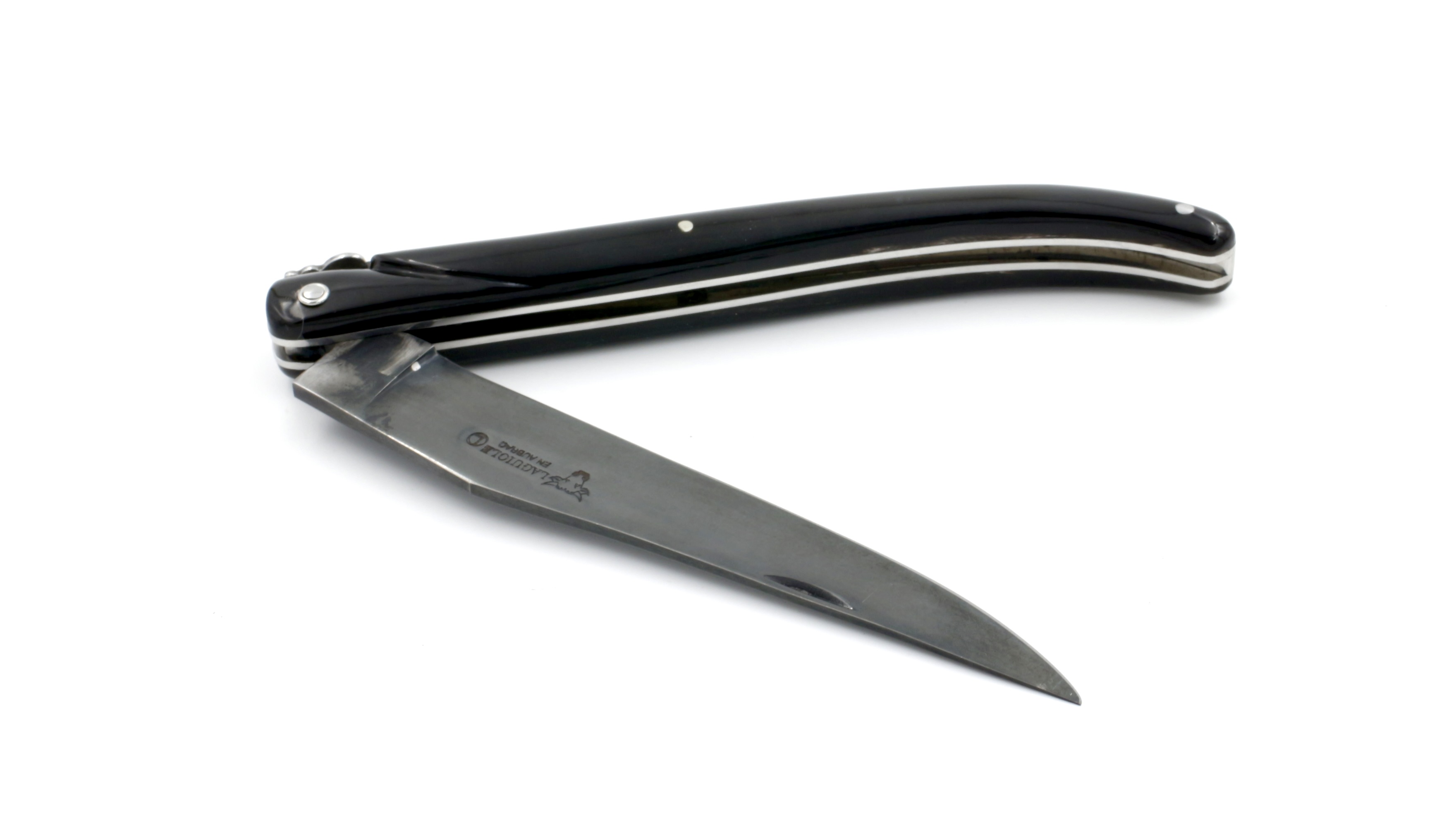 0BBF70F6-3B12-427C-8815-841FC535BD99_1_201_a Laguiole en Aubrac 14 cm  Büffelhorn Carbonklinge antik