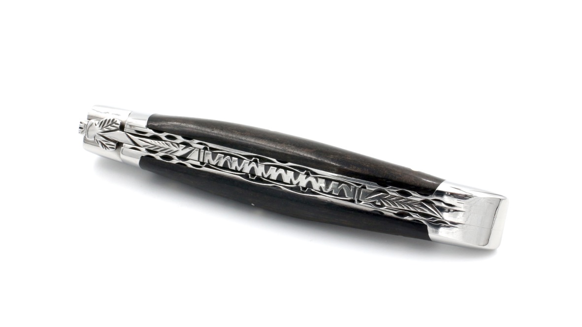 Laguiole en Aubrac doubleplate knife Ebony 12 cm