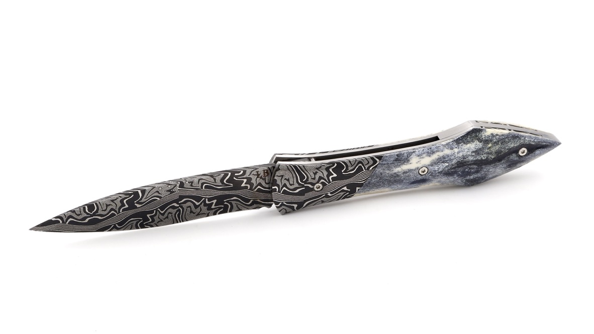 Laraud Blades L’Oegopsyde fossil caribu handforged mosaikdamascus