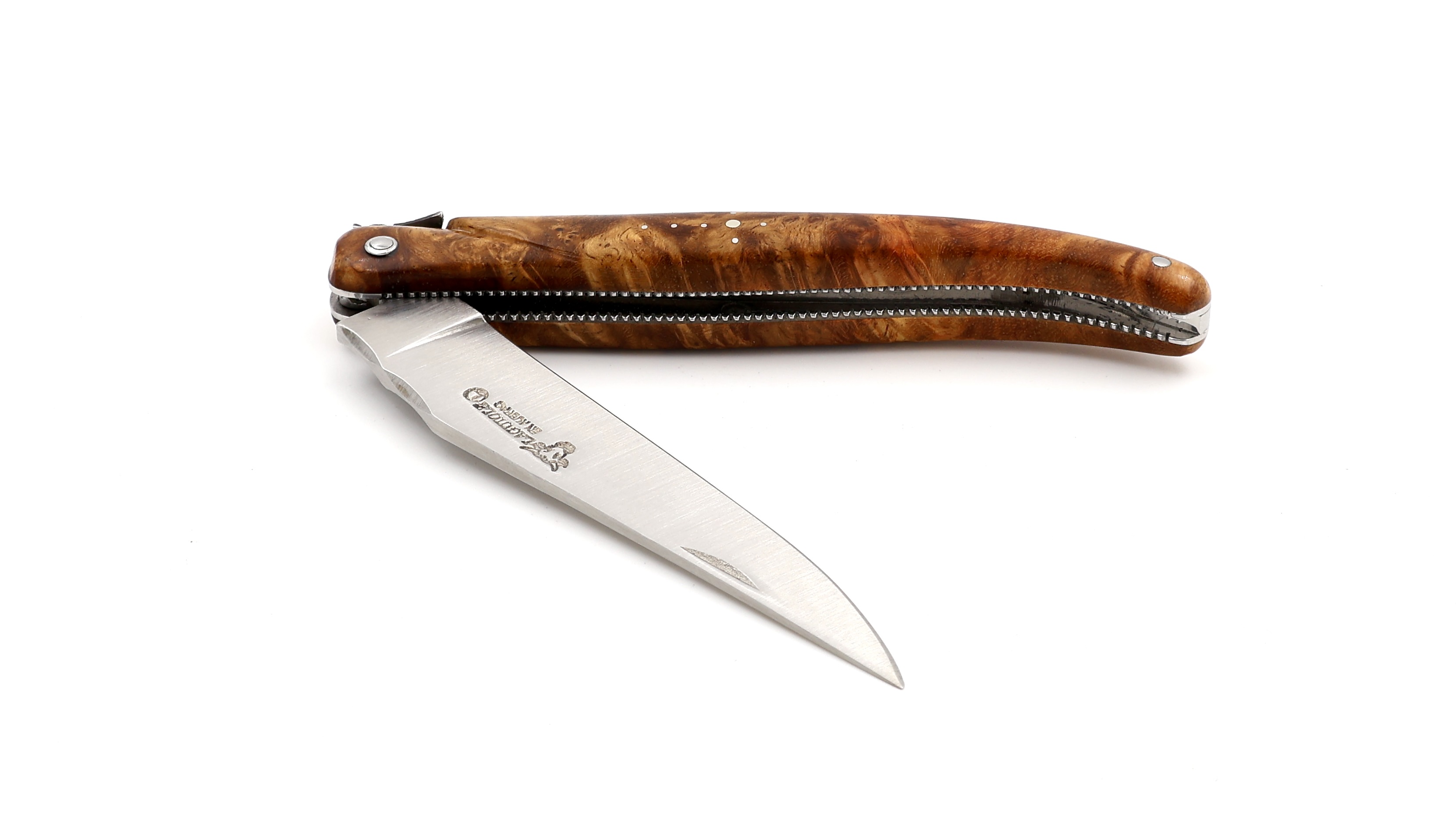 Laguiole en Aubrac Meisterstück Perle Gold Amboina Wurzelholz guillochiert massiver Griff 12 cm