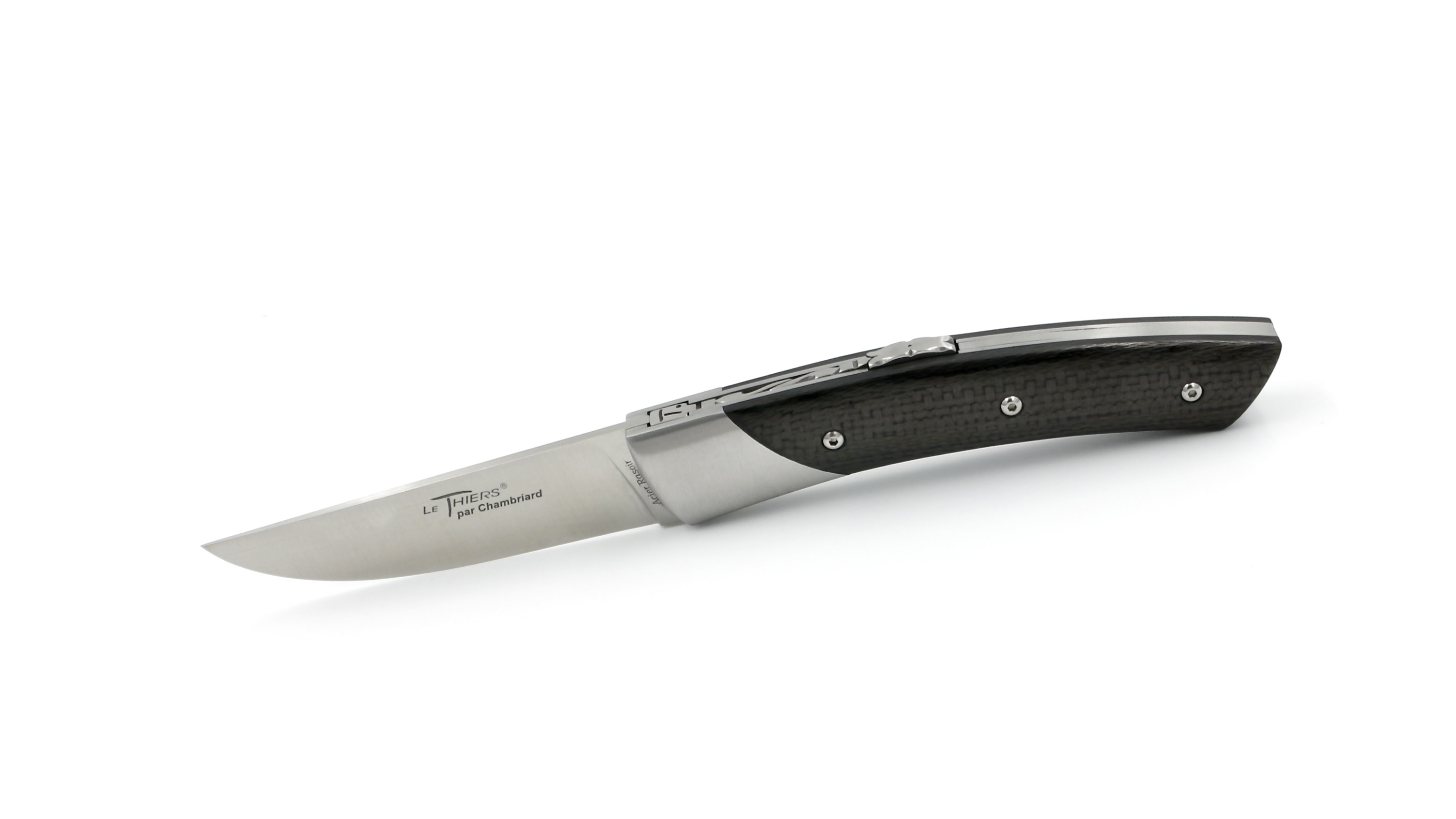 EAB5B49D-31C9-4B7C-B86F-77A753B097F5_1_201_a Chambriard LE TRAPPEUR Karbon