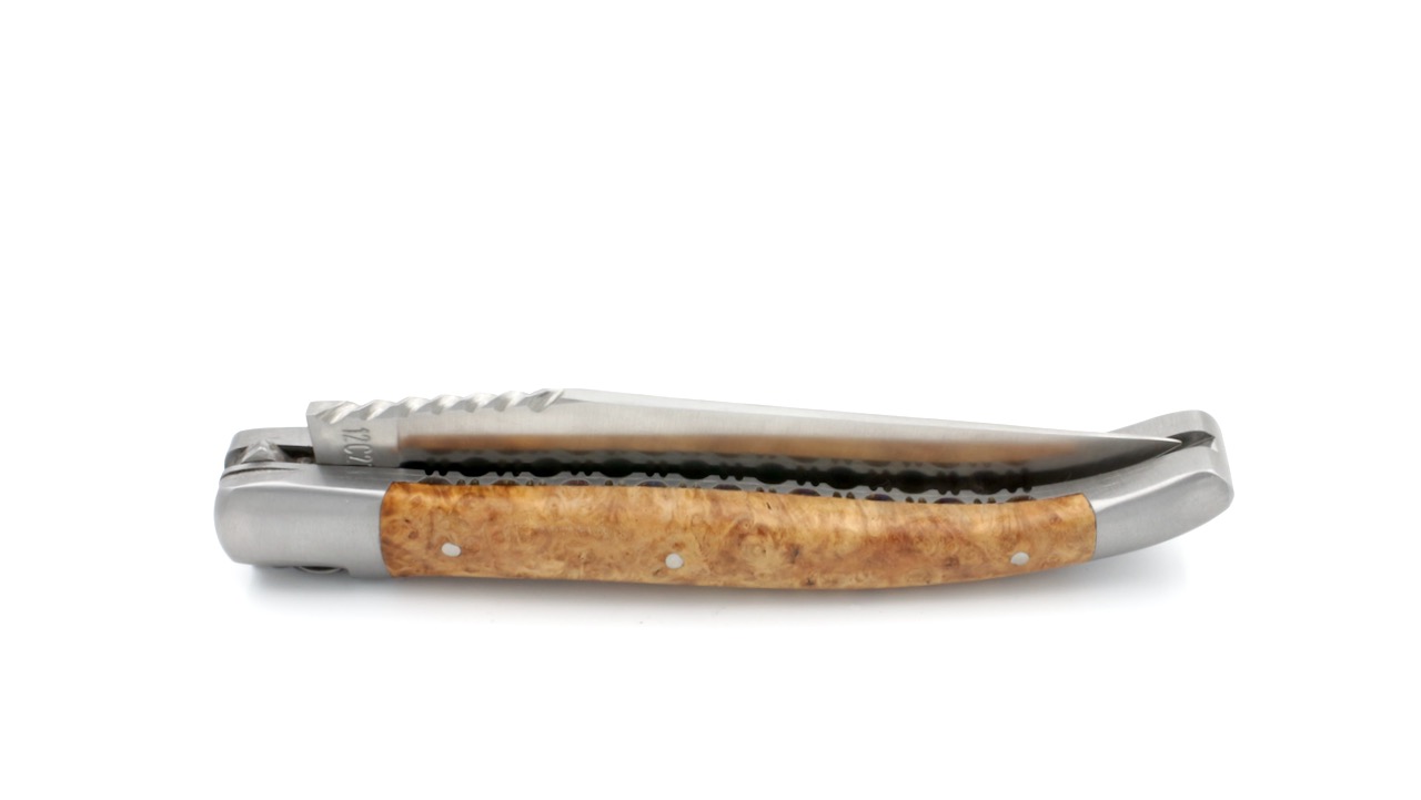 Laguiole en Aubrac doubleplate knife amboina burlwood spiral spring 12 cm