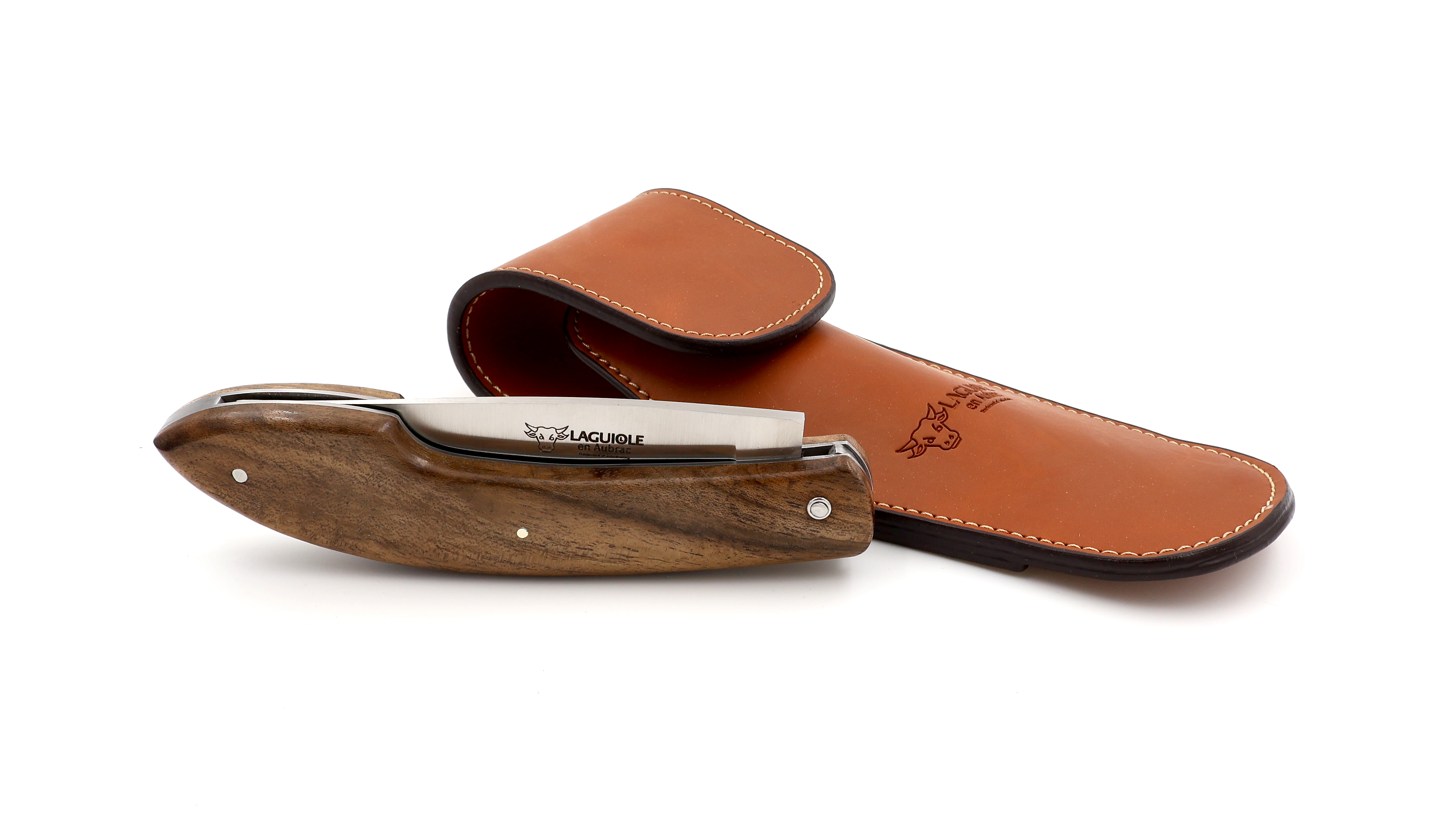 Laguiole en Aubrac Capucin Nussbaum 13 cm inklusive Gürtel Etui