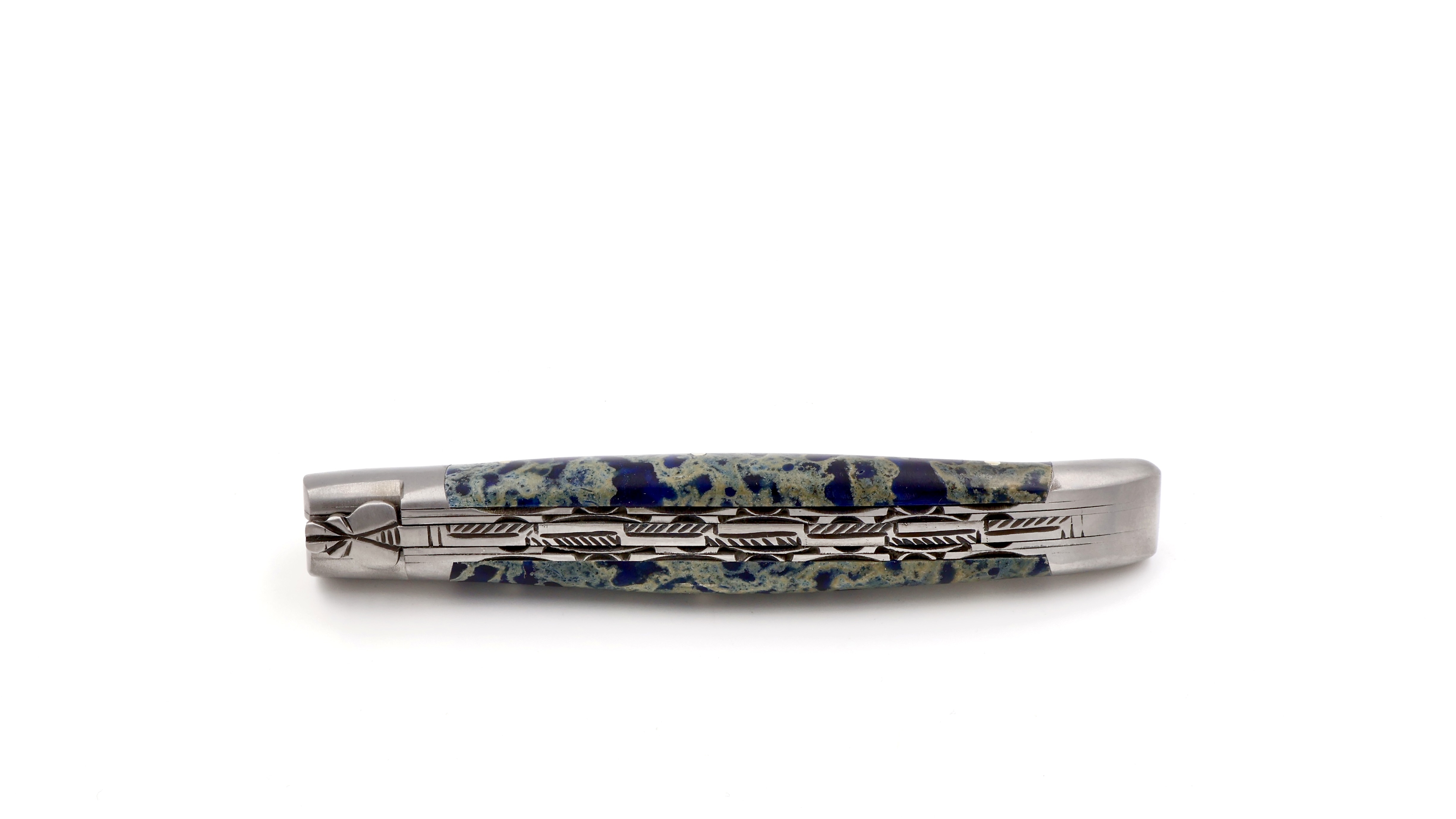 Laguiole en Aubrac blauer Lavastein Doppelplatine 12 cm Laguiole en Aubrac blauer Lavastein Doppelplatine 12 cm