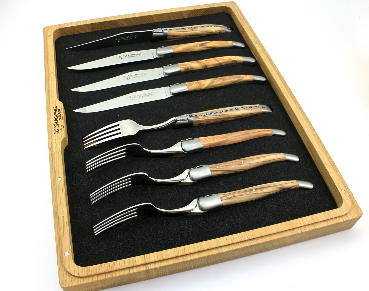 Laguiole en Aubrac 8-teilig Laguiole Besteck Set Olive