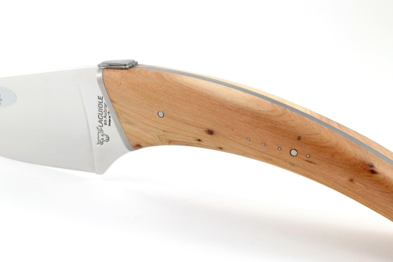 laguiole-en-aubrac-kaesemesser-l-buron-wacholder-2