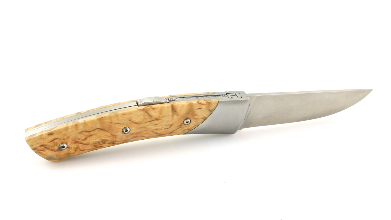 TRAPPEUR-Birke-2 Chambriard LE TRAPPEUR Maserbirke