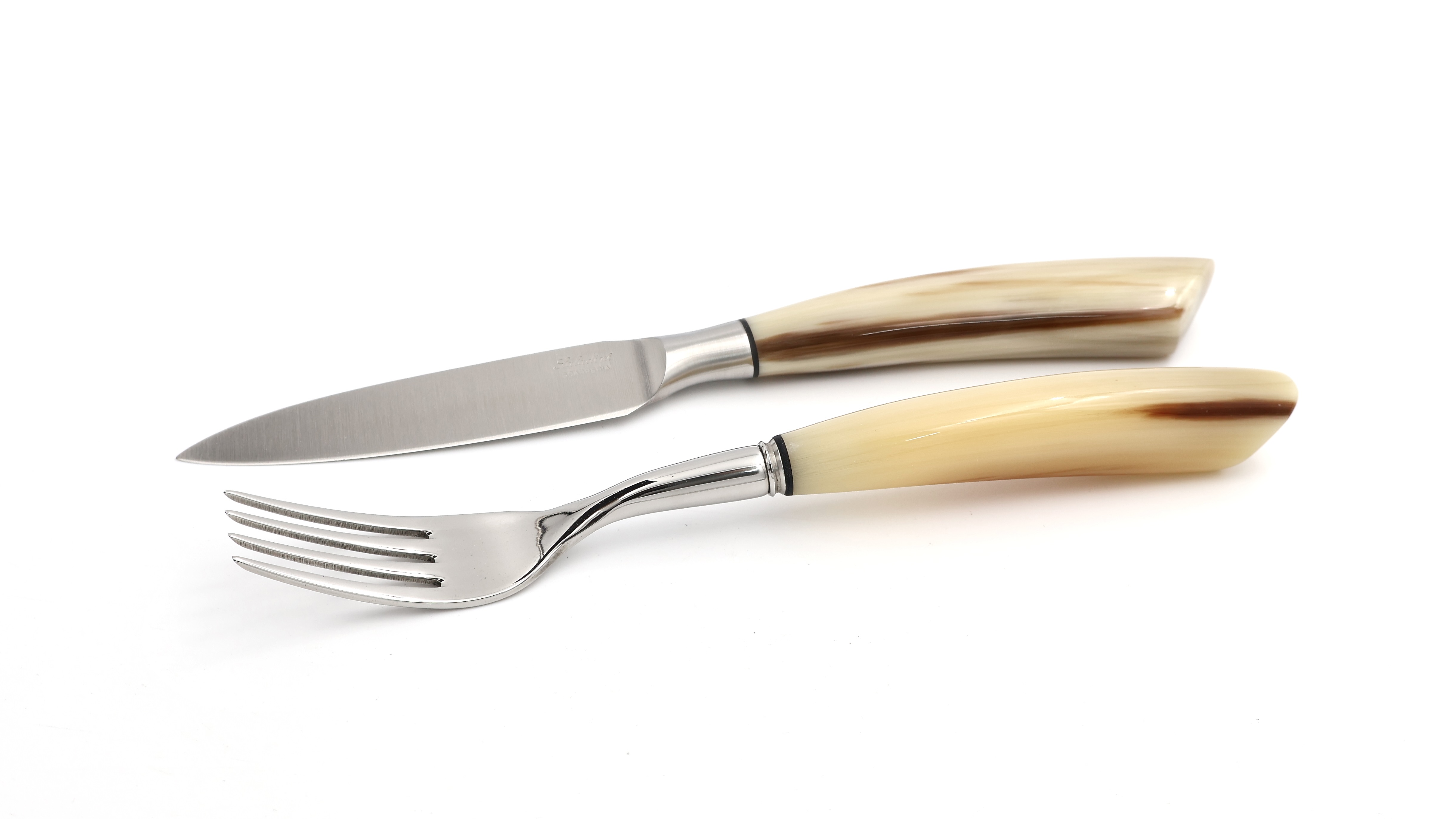 Saladini 1 Tafelmesser 1 Gabel Hornspitze Set 