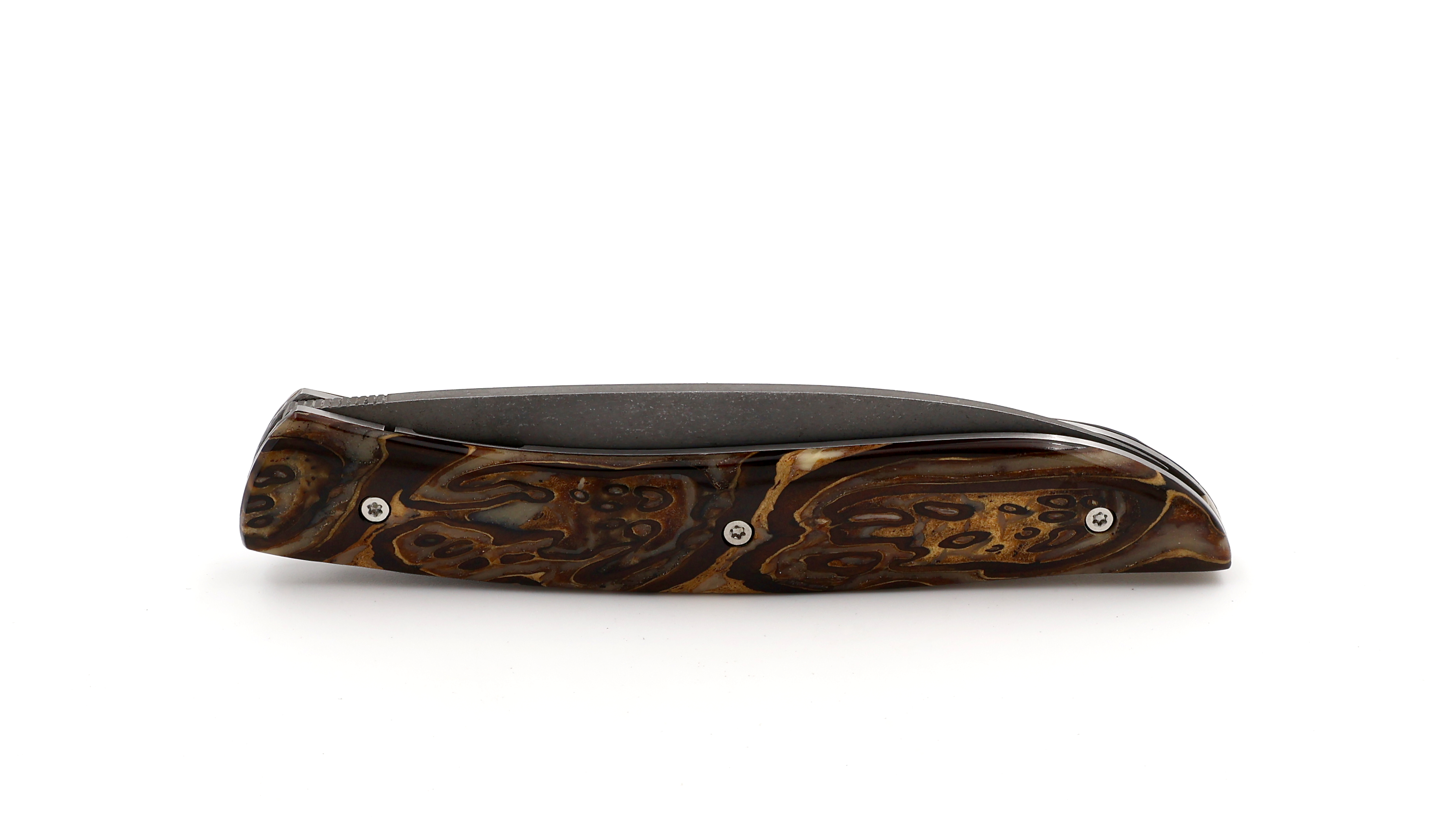 Atelier NÉVÉ Tim Bernard ash root wood stonewashed blade