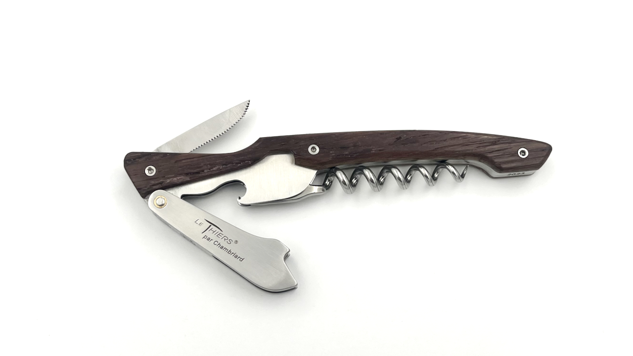 IMG_4571-1 Chambriard La Paulée Thiers Sommeliermesser Fasseiche Rotweinfässer