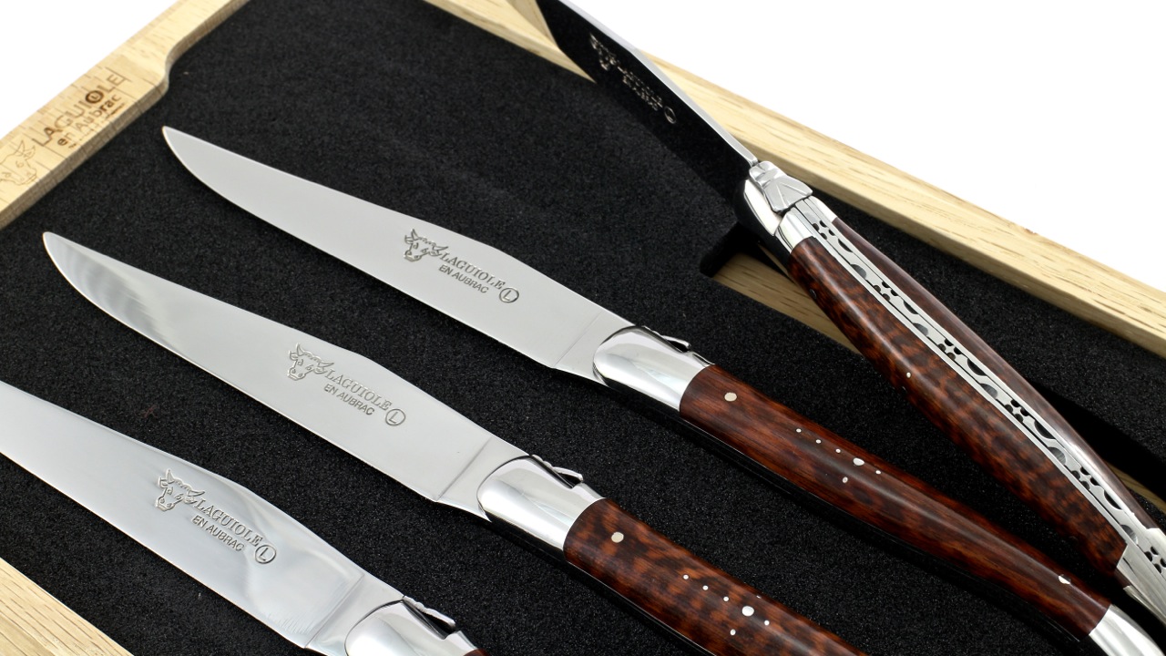 Laguiole en Aubrac Laguiole steak knives set Amourette/snake wood