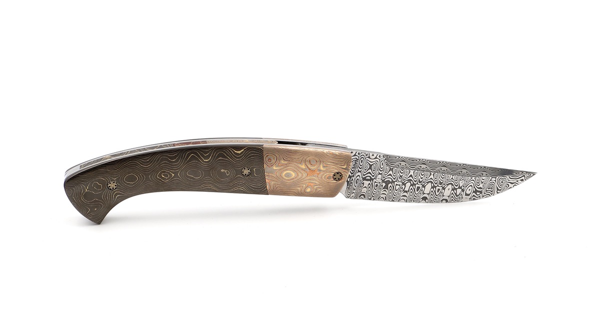 MANU LAPLACE 1515 Drop carbon water brass & mokume gane damascus Damascus blade