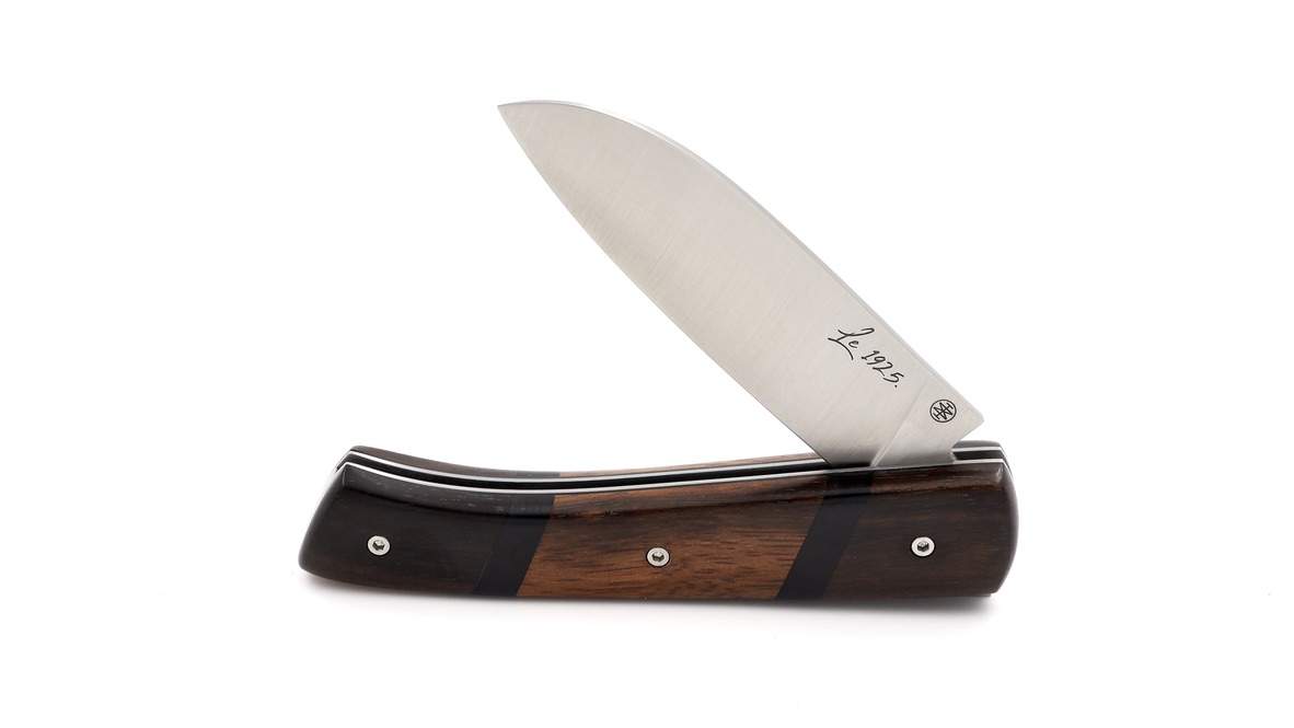 Marie Taillardat Le 1925 BB mozambique & ebony the gabon