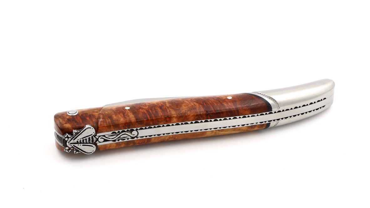 Laguiole en Aubrac Laguiole knife gold-amboina burlwood