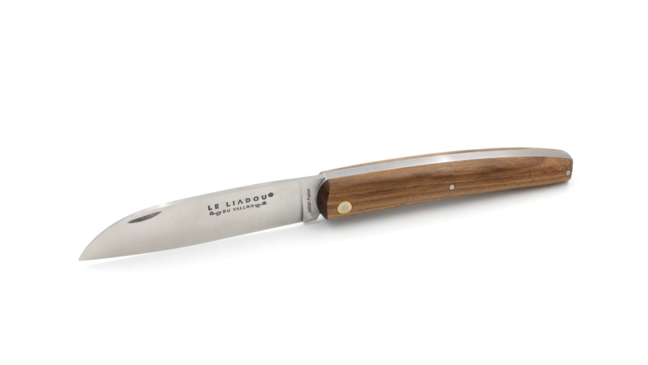 LIANOY14C28-4 Liadou du Vallon® Nussbaum