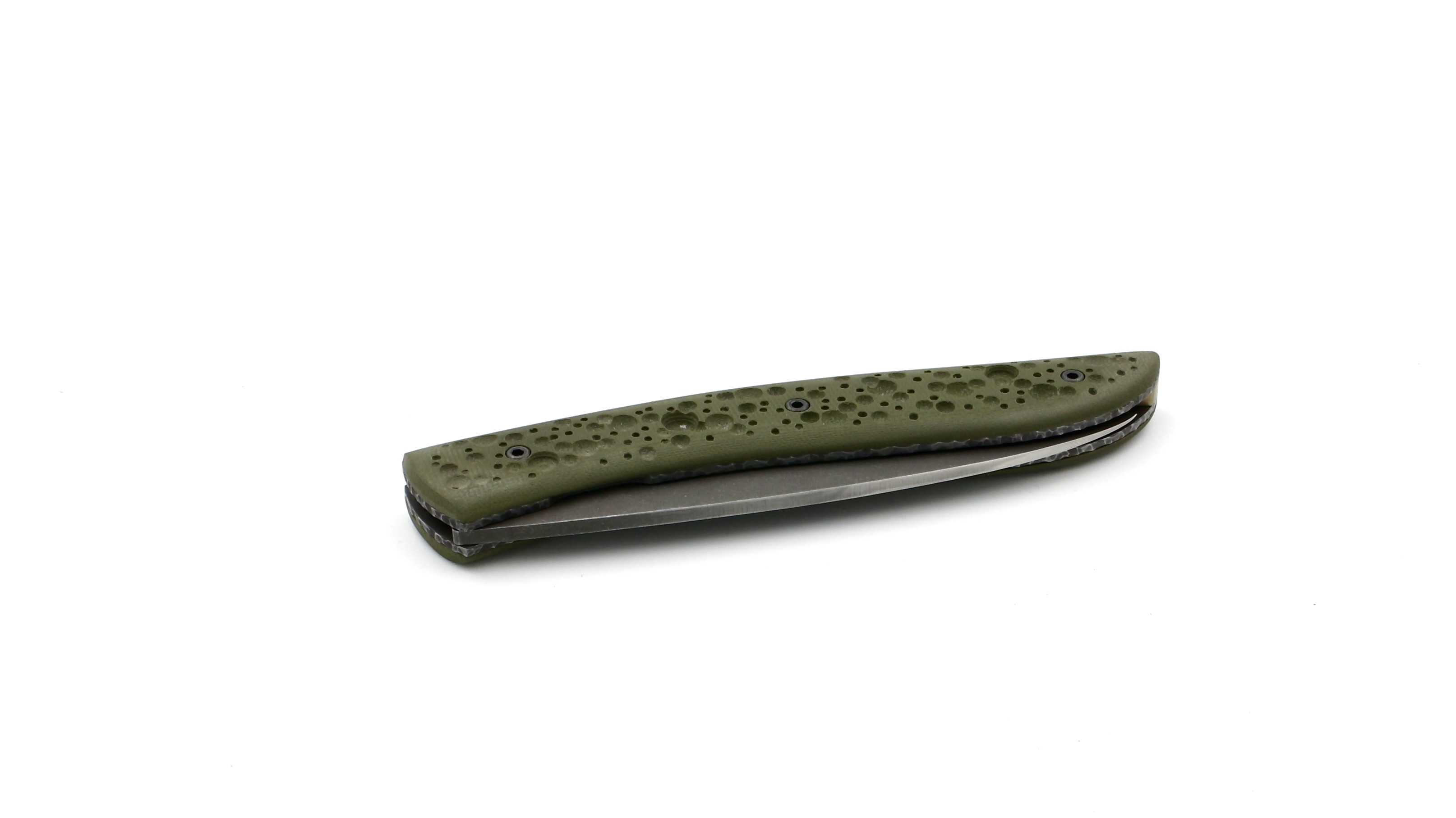 Tim Bernard NÉVÉ G10 olive texturiert