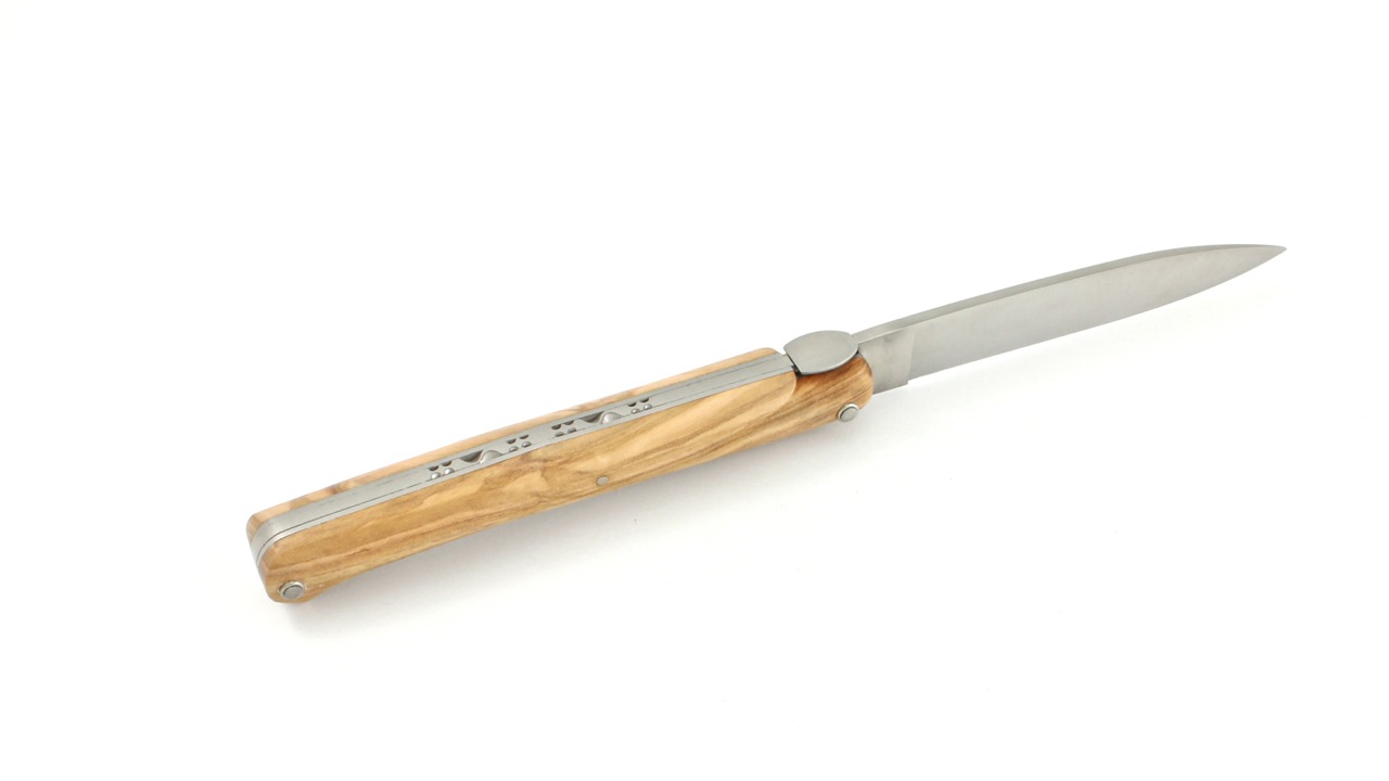 Laguiole en Aubrac ANCESTRAL Olive wood
