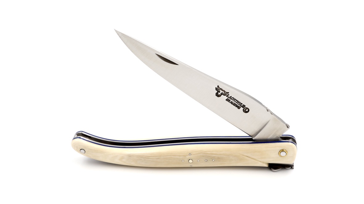 Laguiole en Aubrac Laguiole knife unique piece full handle mammoth ivory 12 cm