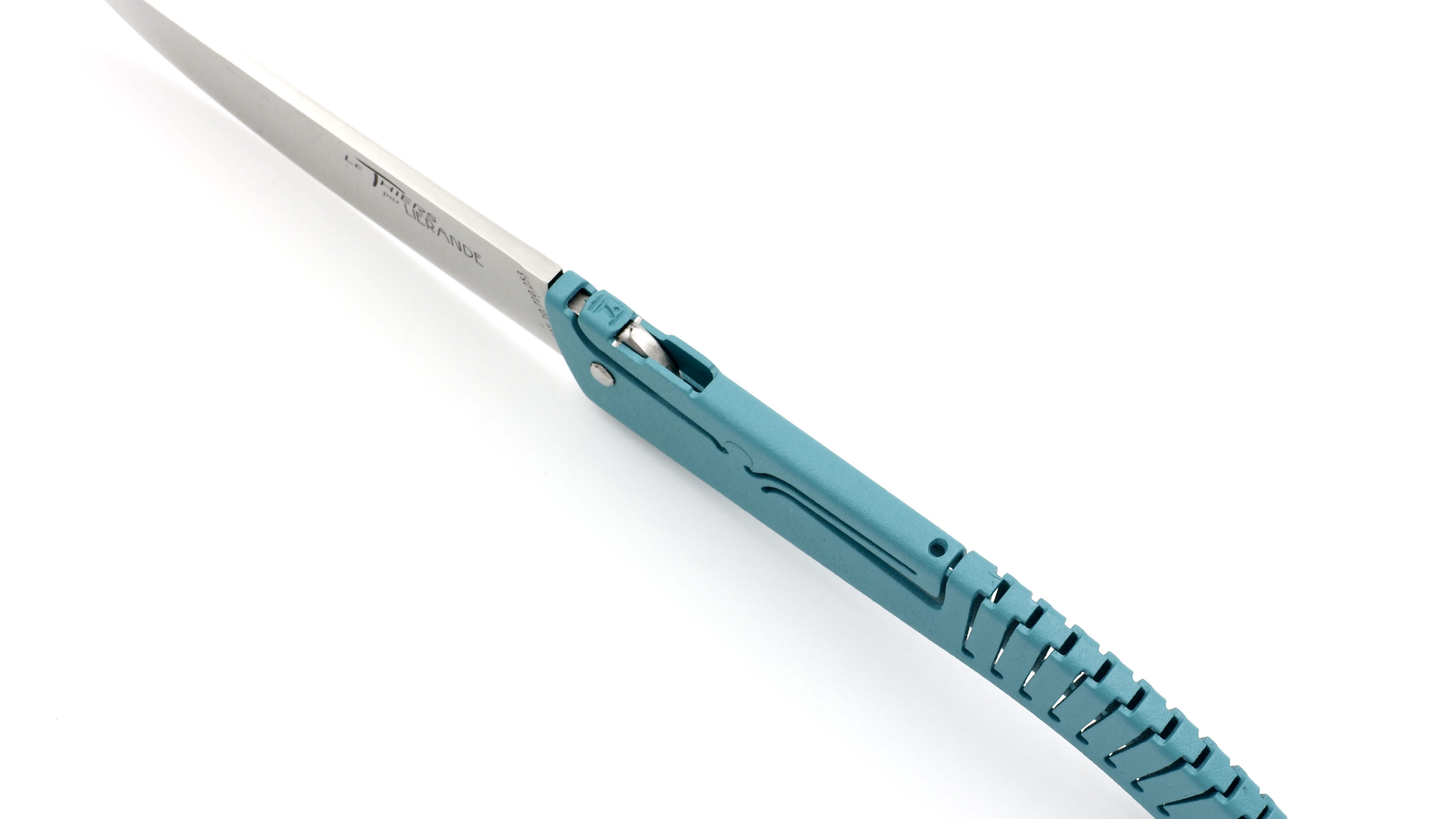 AED28E8E-D1D6-4519-A5BF-A9E93AB44A34_1_201_a LIÉRANDE Thiers Messer türkis 14C28N