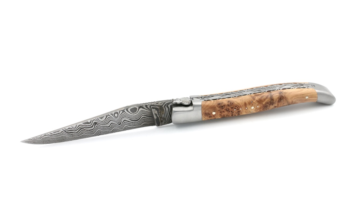 Laguiole en Aubrac double plate knife damascus Juniper 12 cm