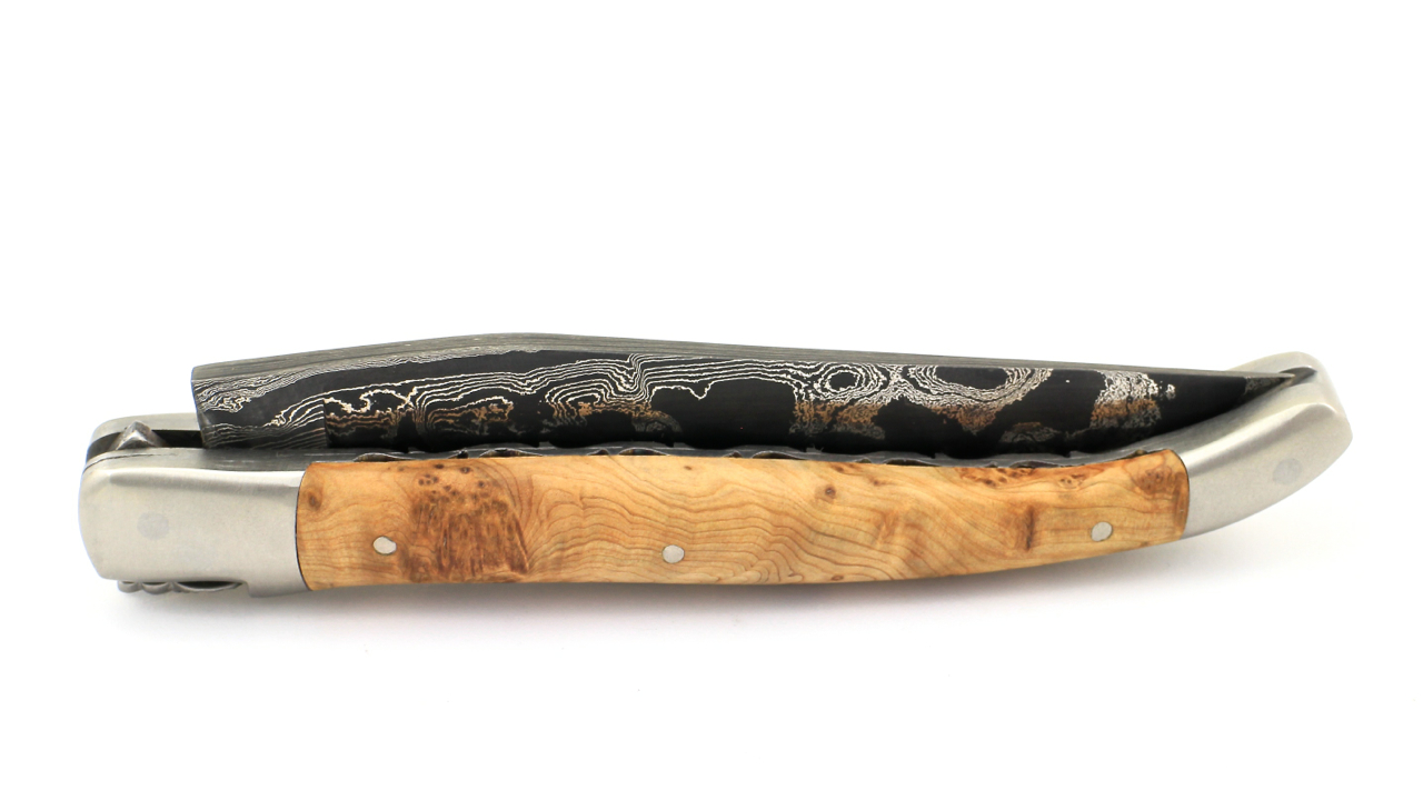 Laguiole en Aubrac double plate knife damascus Juniper 12 cm