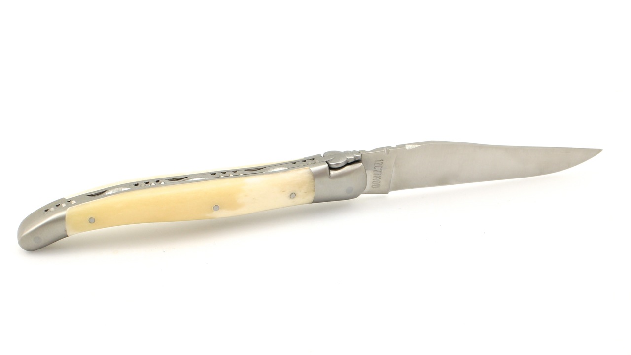 Laguiole en Aubrac cow bone 12 cm