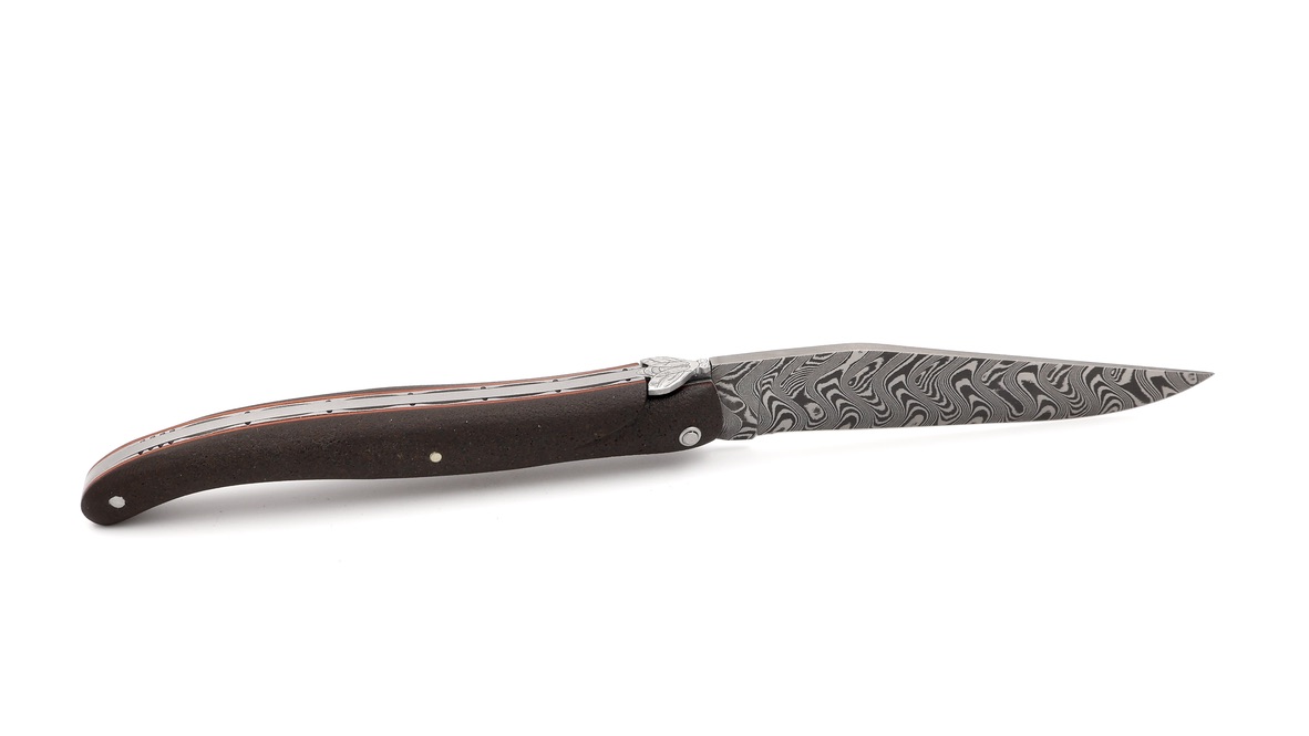 Laguiole en Aubrac Terre d'Aubrac full handle DSC® Carbondamascus 12 cm