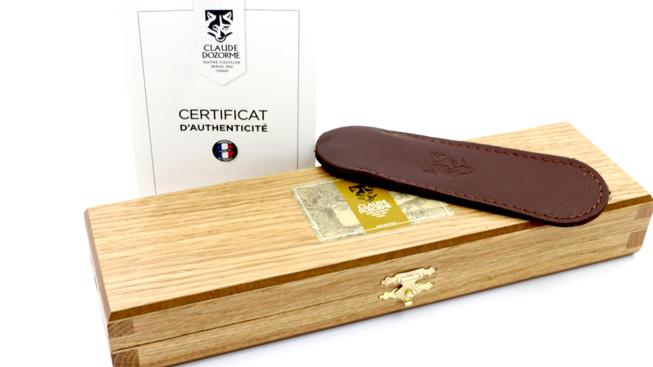 IMG_4077 Claude DOZORME Laguiole Canella blue 12 cm damascus