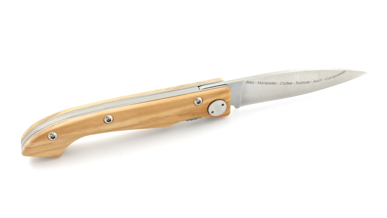 Dozorme-Compostelle-OLI9 Claude DOZORME Pilgermesser Capucin Compostelle Olive