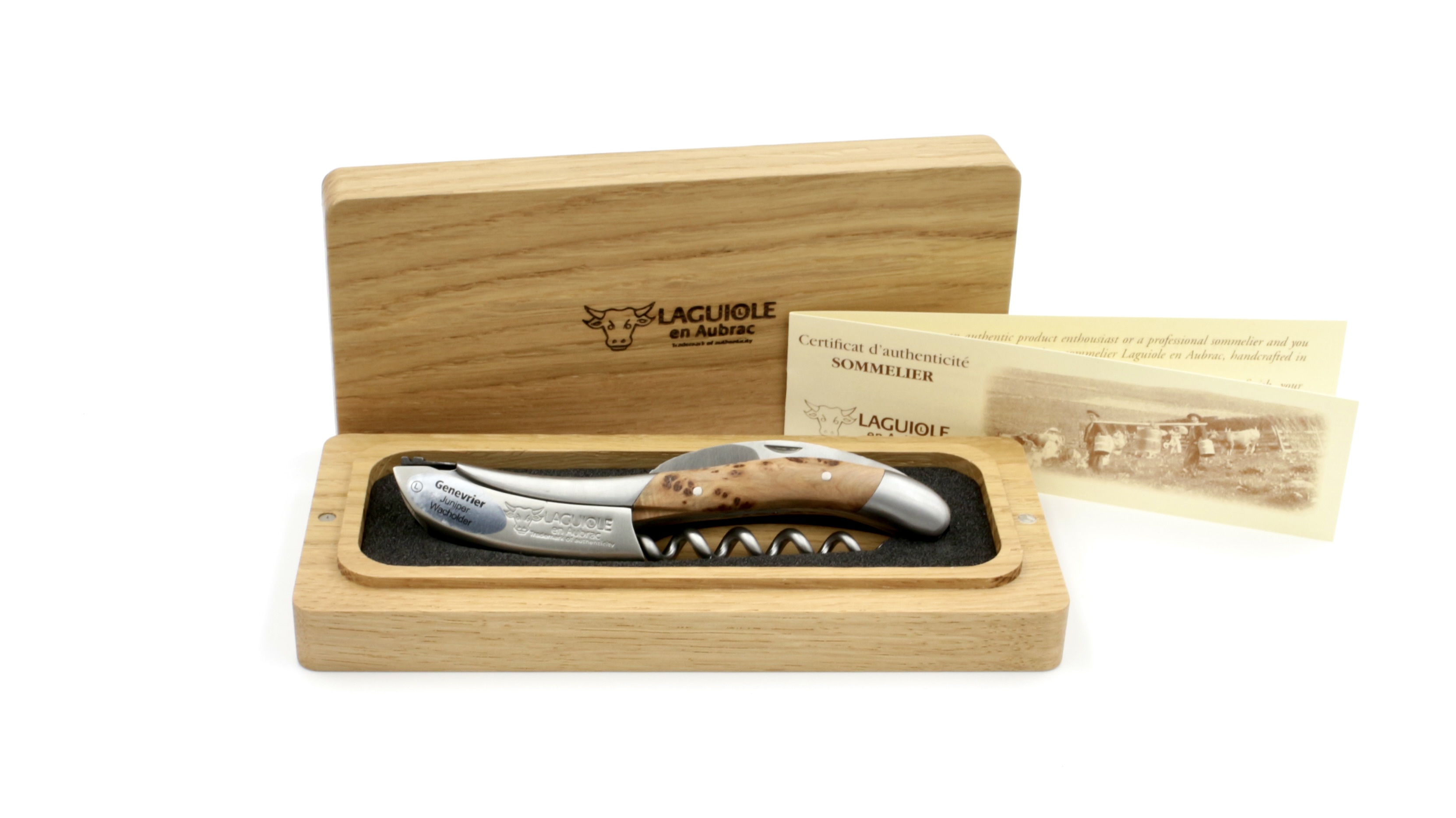 Laguiole en Aubrac Laguiole Sommelier knife juniper with guillochage, special bee