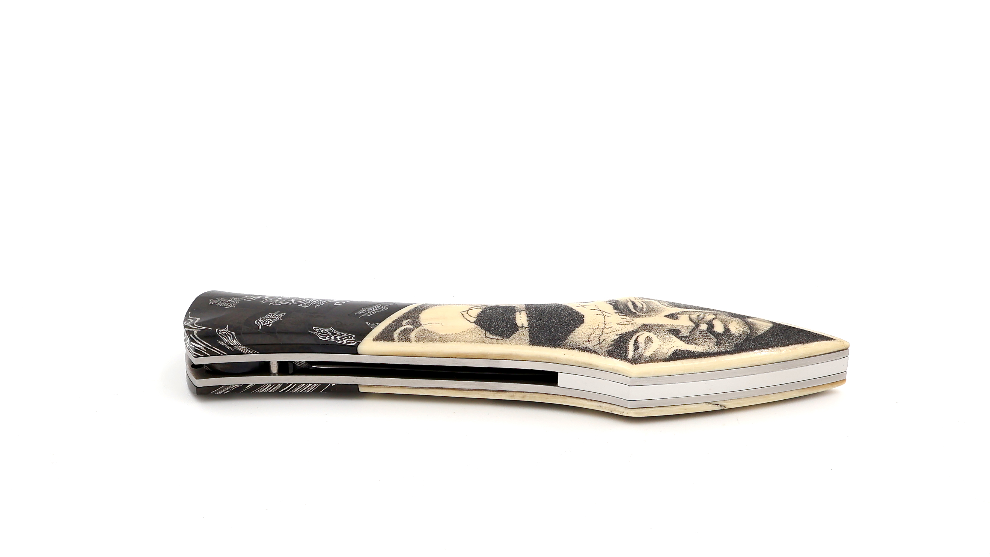 LARAUD Blades L’Oegopsyde Mammutelfenbein Scrimshaw Mosaik-Damastklinge