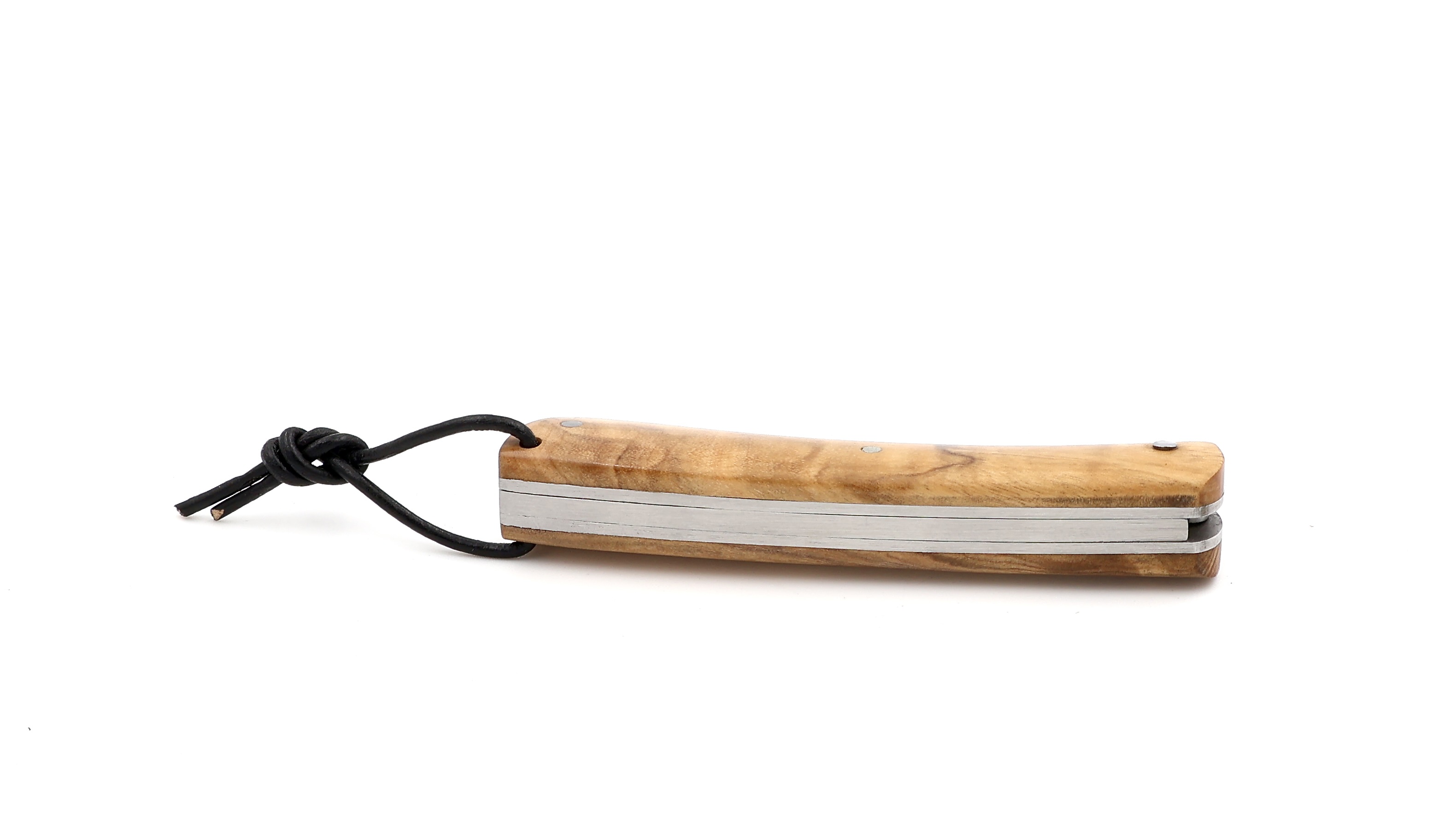 Laguiole en Aubrac Le CAMEMBERT Olive mini