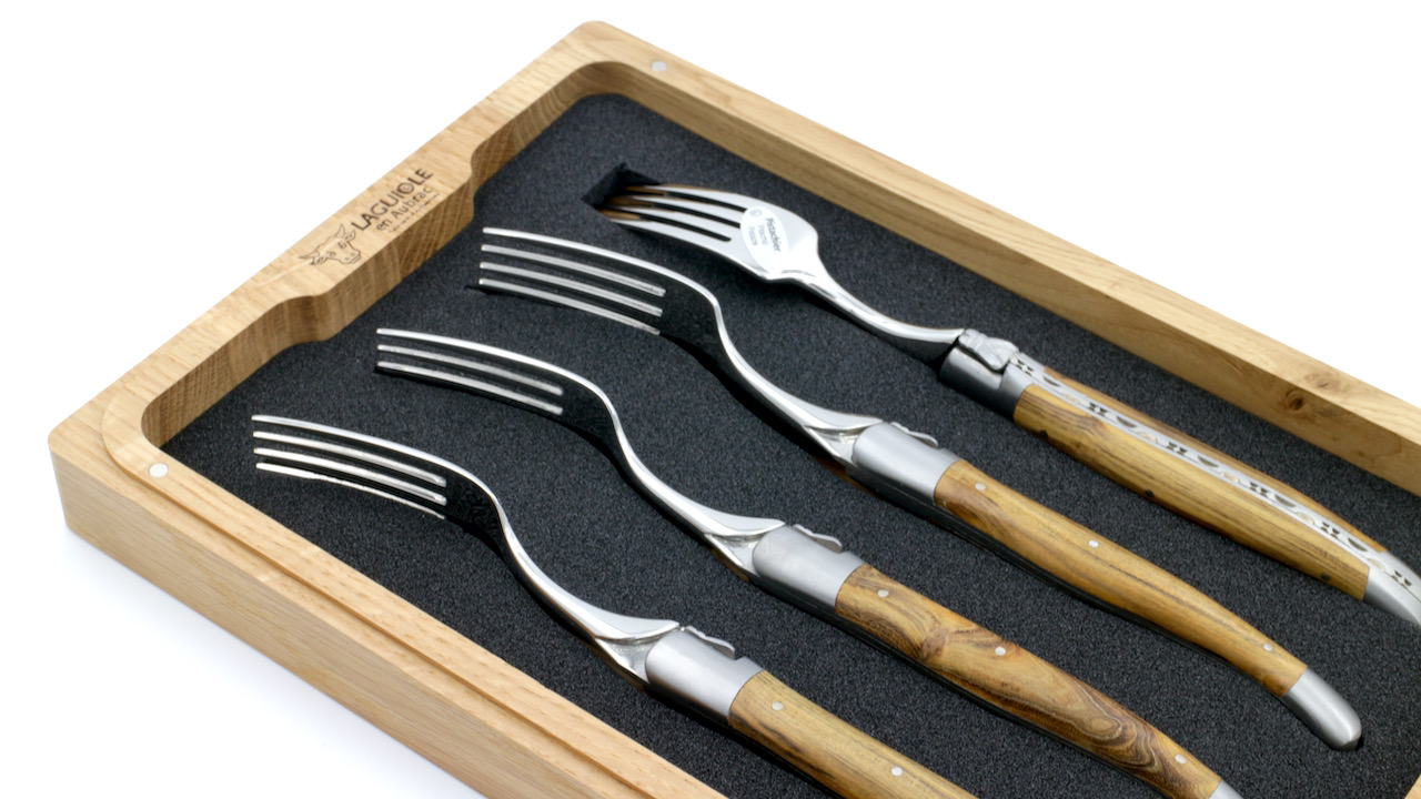 Laguiole en Aubrac Laguiole forks pistacio