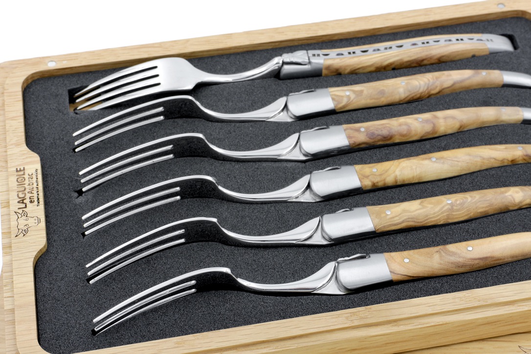 Laguiole en Aubrac Laguiole forks Olive wood