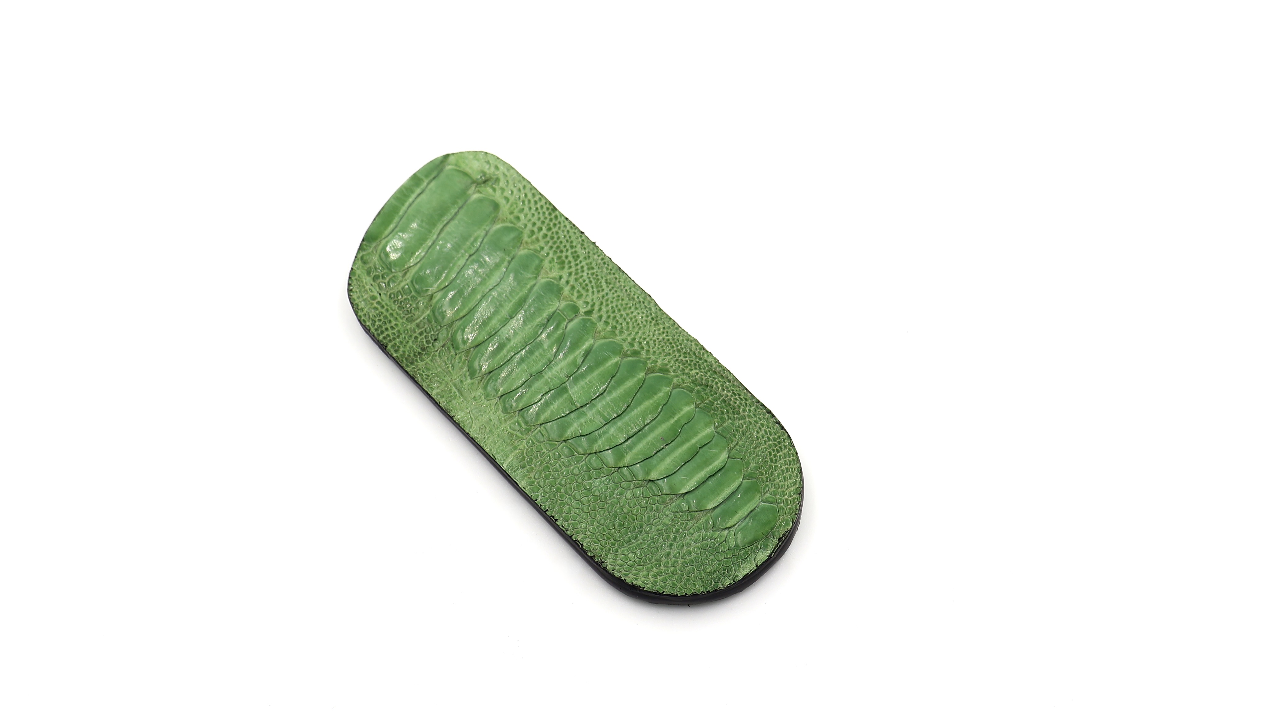 Atelier N°7 ostrichleg leather green 14 cm